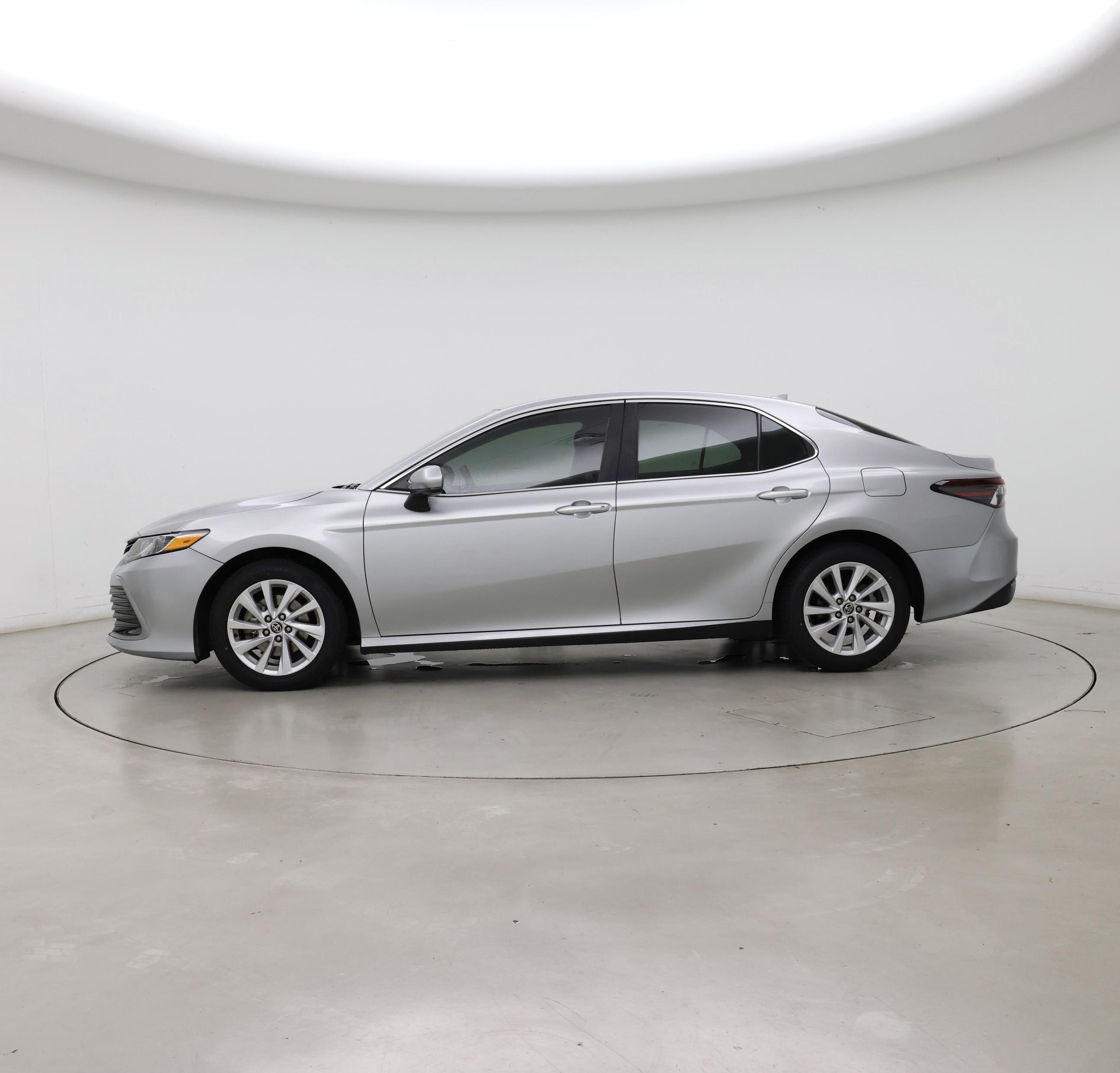 Thumbnail: 2023 Toyota Camry - 3