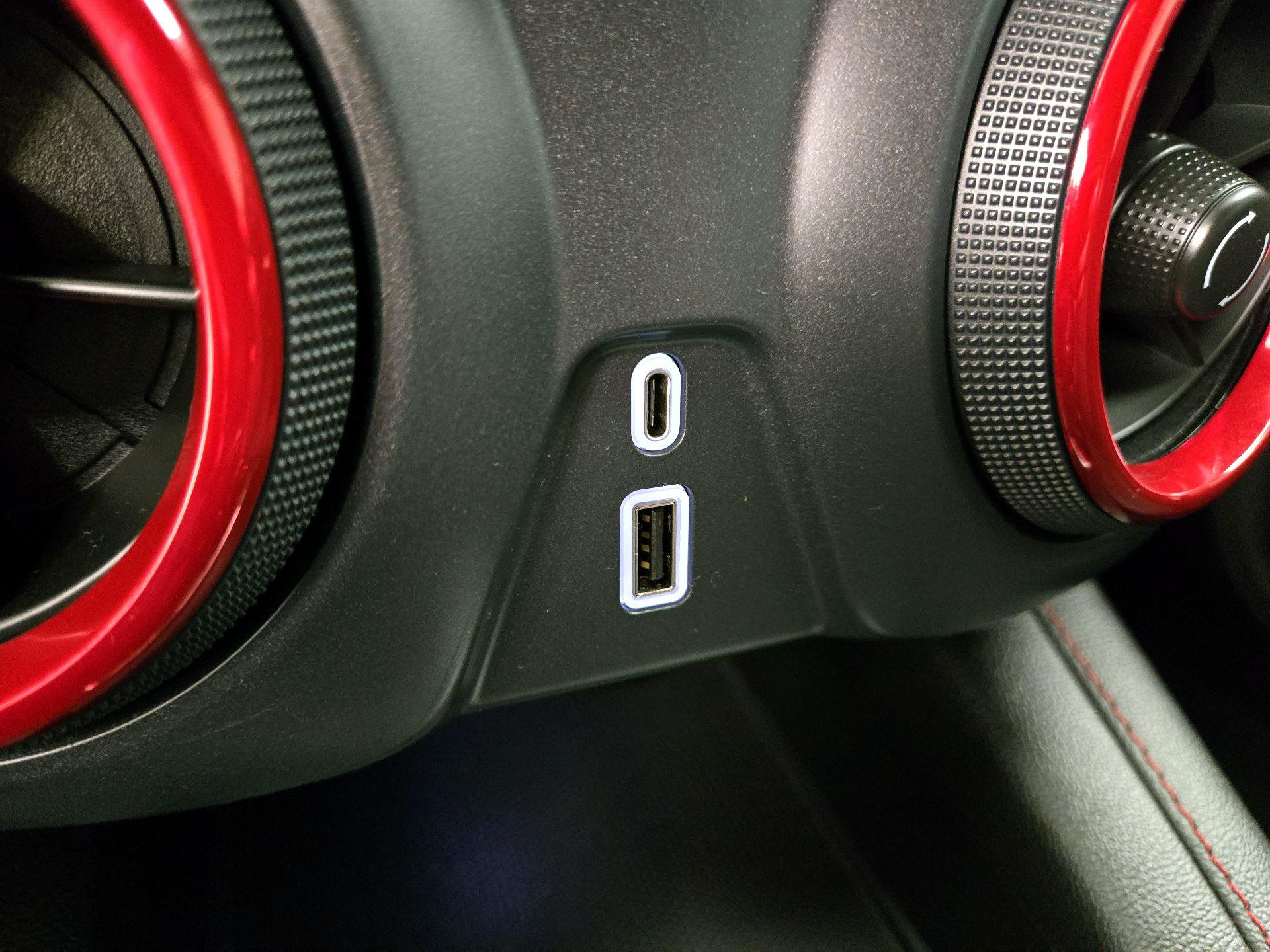 Thumbnail: 2022 Chevrolet Blazer - 18