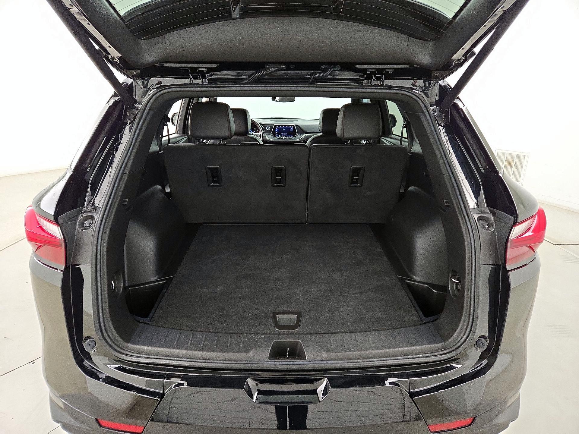 Thumbnail: 2022 Chevrolet Blazer - 20