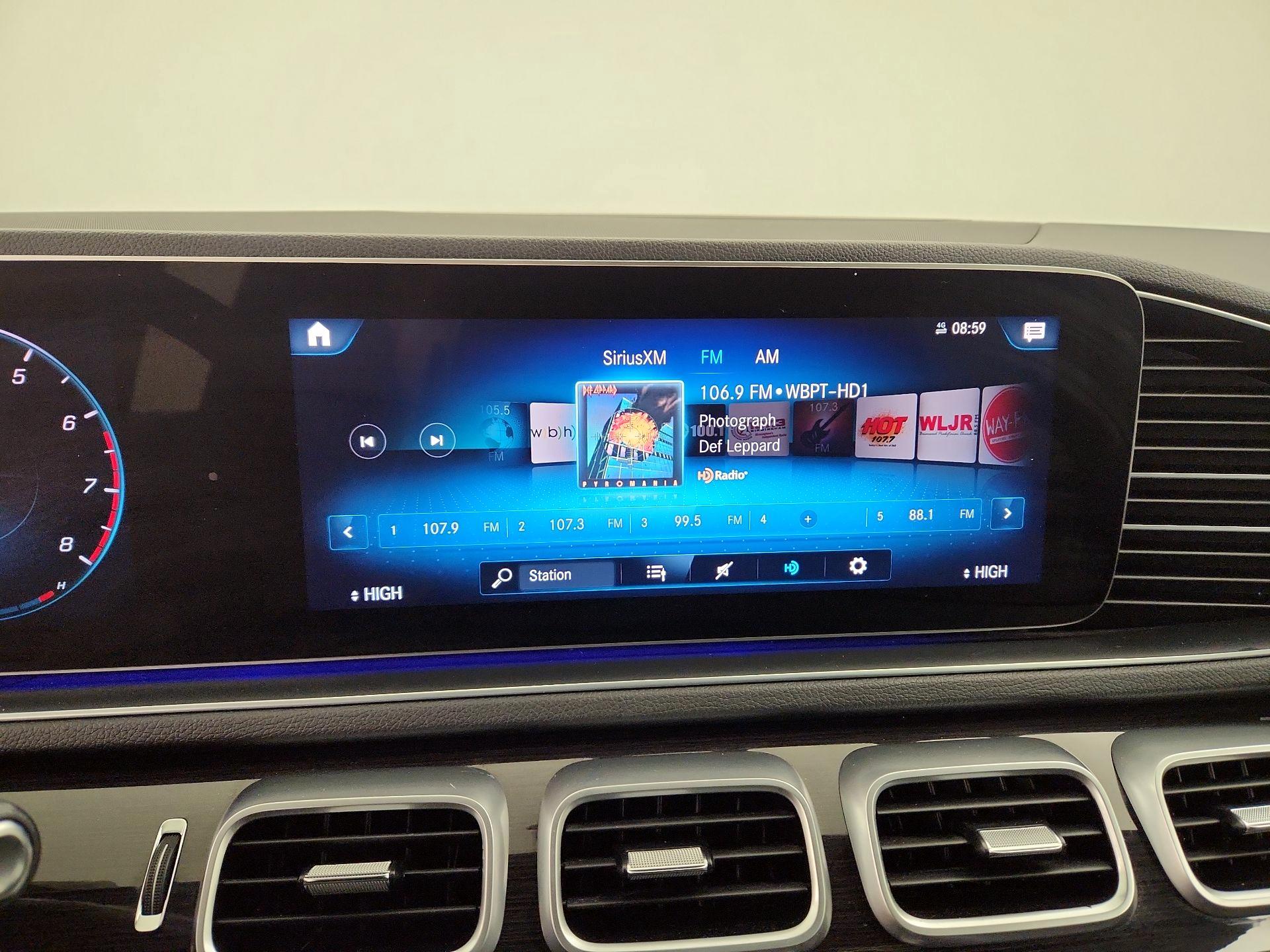 Thumbnail: 2020 Mercedes-Benz GLE - 16