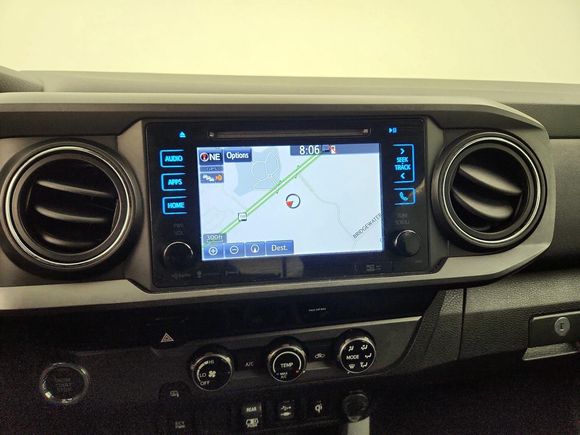 Thumbnail: 2018 Toyota Tacoma - 14