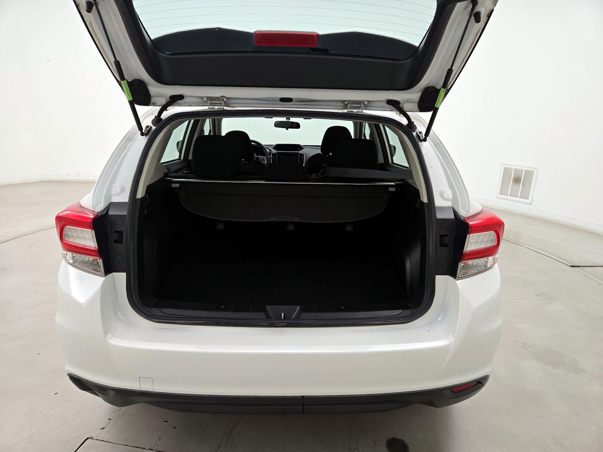 Thumbnail: 2019 Subaru Impreza - 20