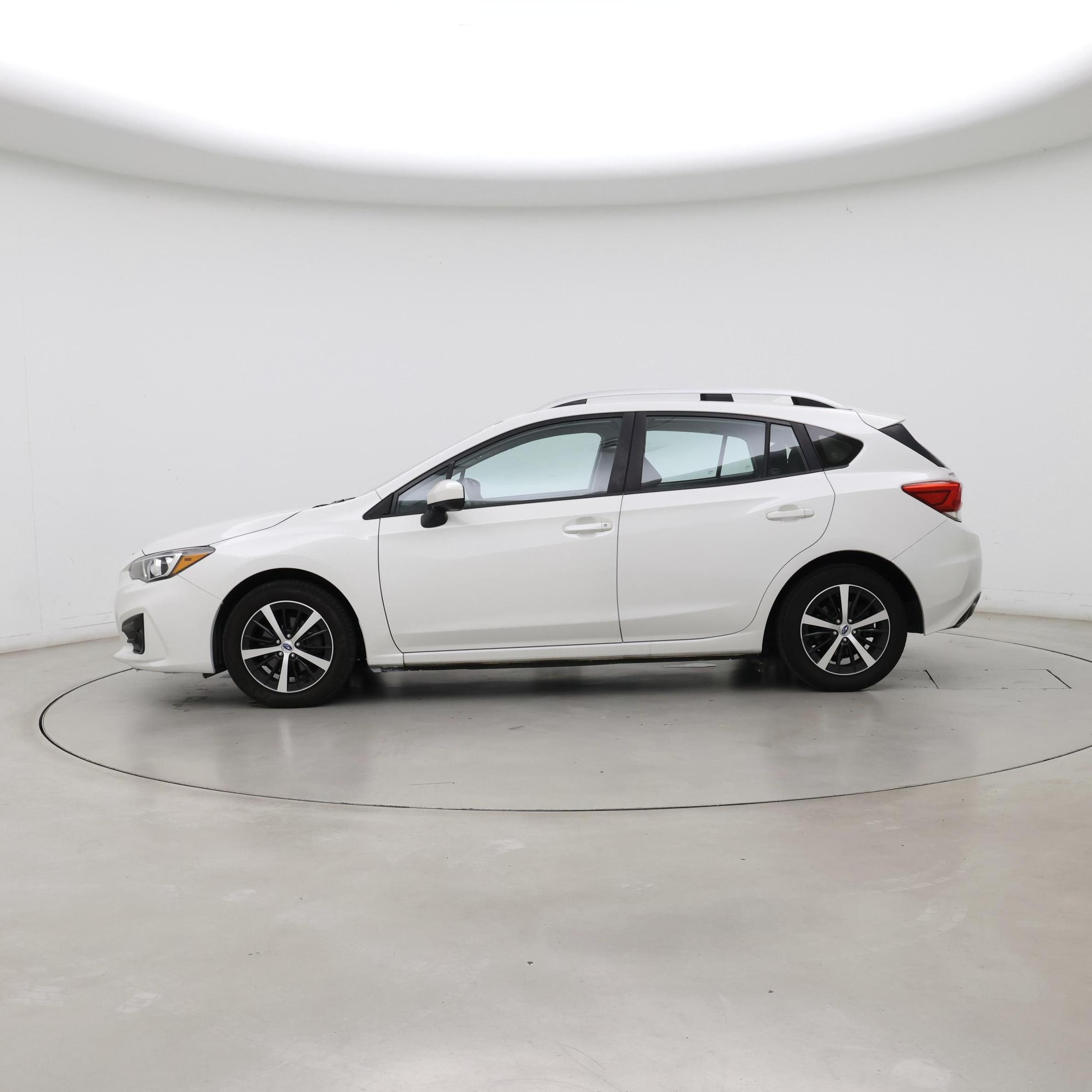 Thumbnail: 2019 Subaru Impreza - 3