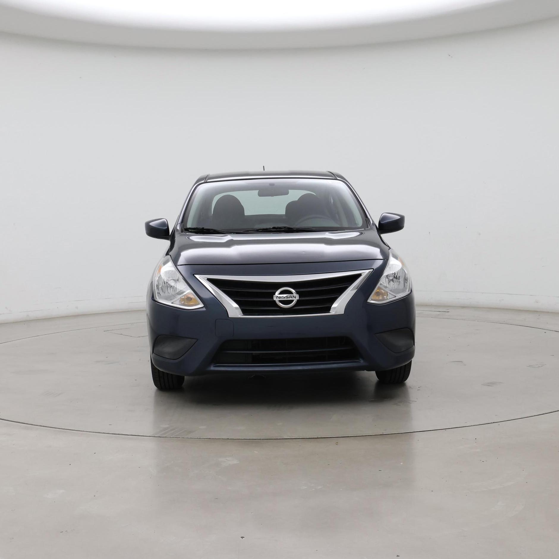Thumbnail: 2017 Nissan Versa - 5