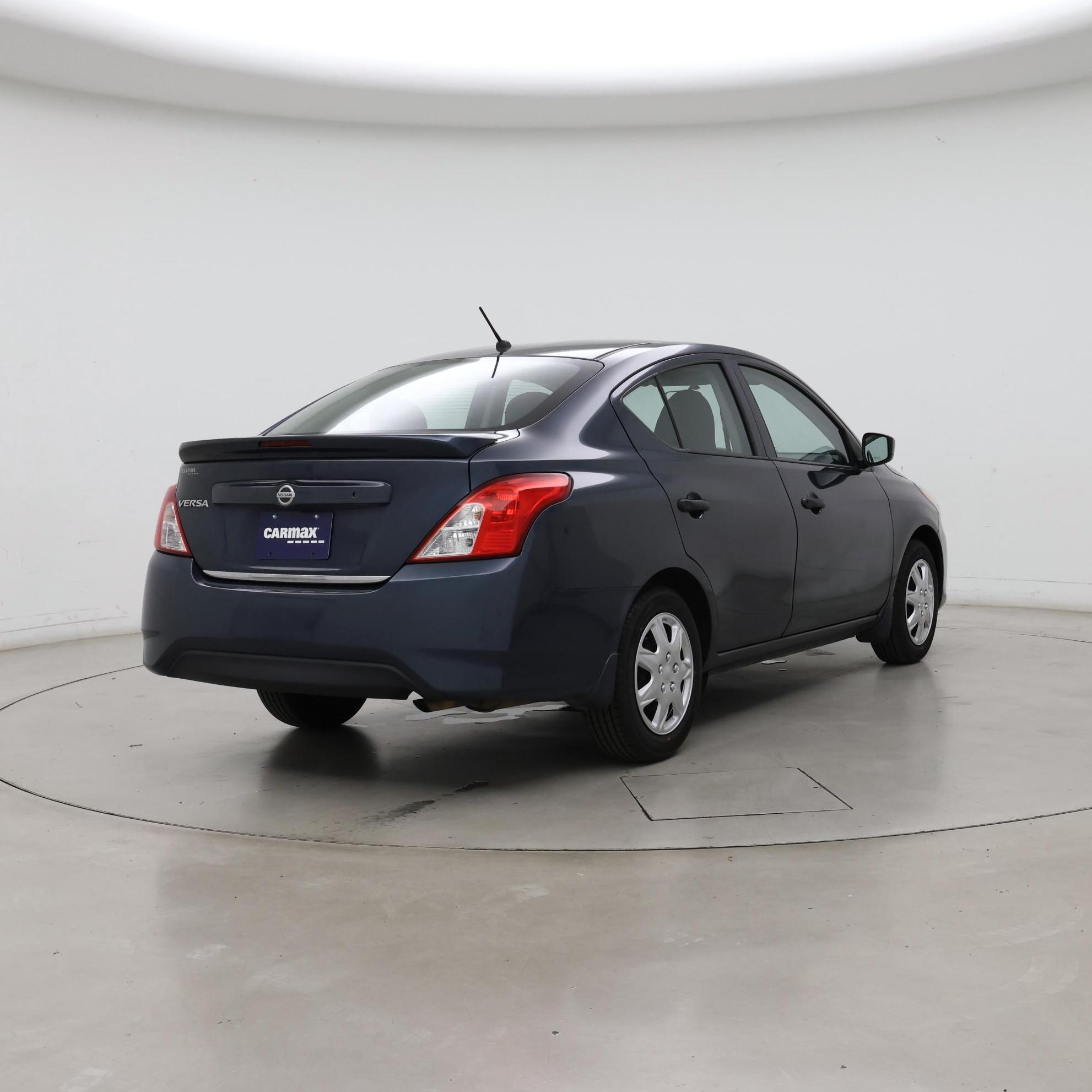 Thumbnail: 2017 Nissan Versa - 8