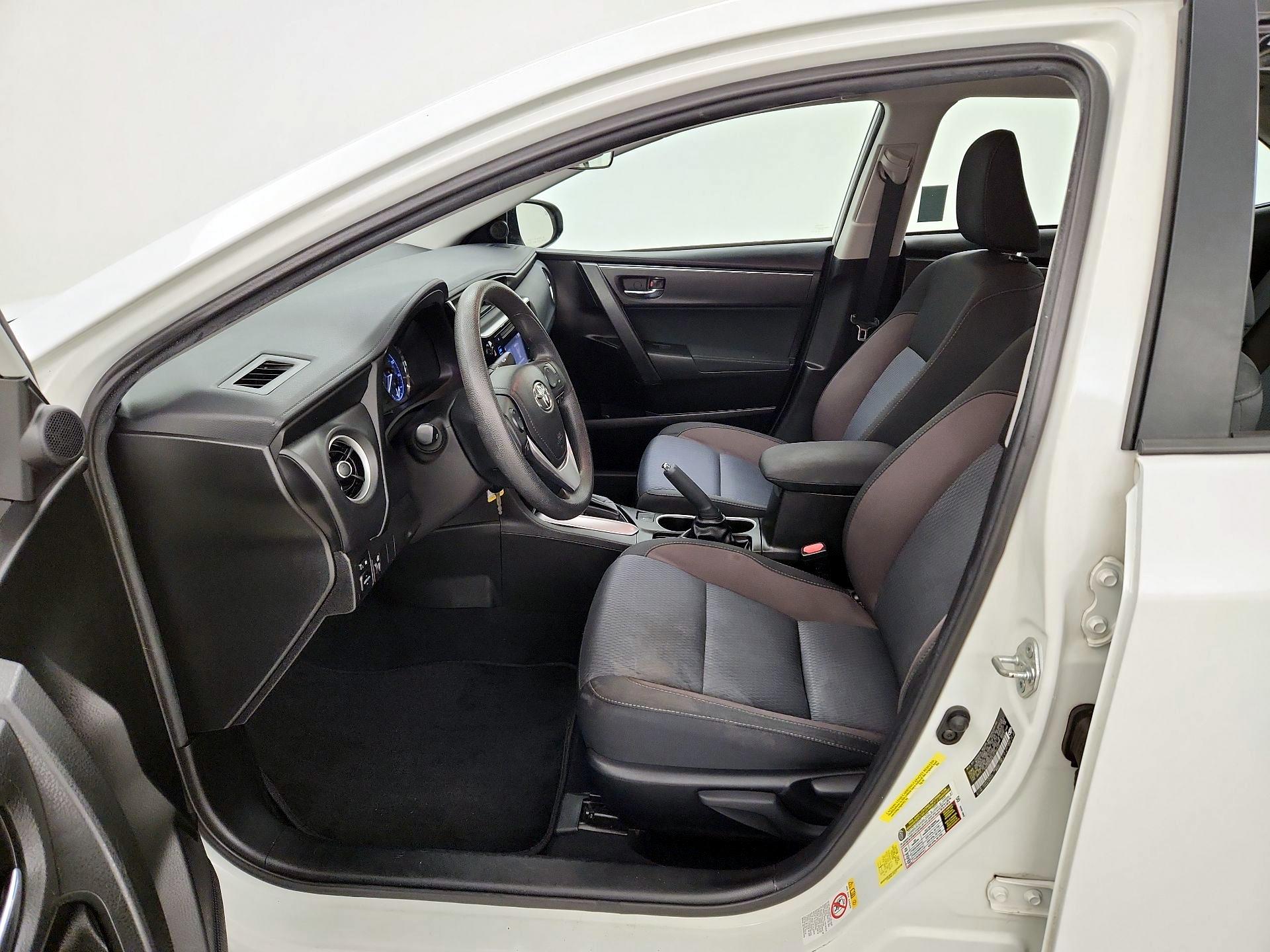 Thumbnail: 2018 Toyota Corolla - 11