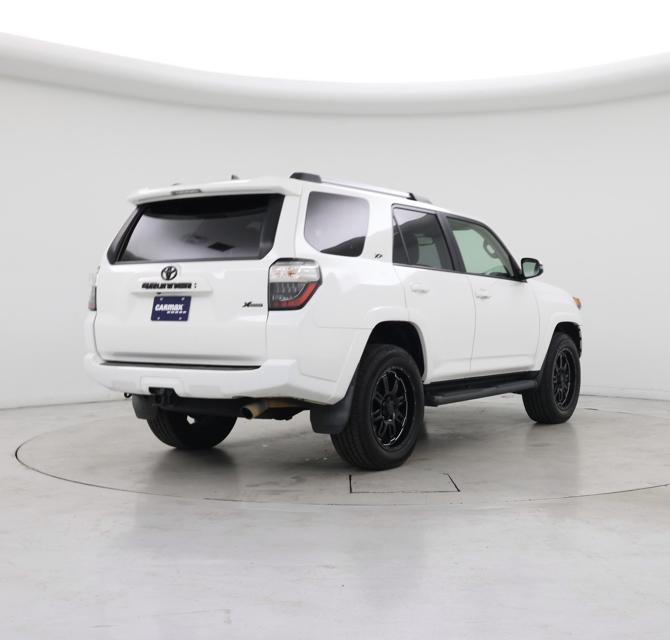 Thumbnail: 2020 Toyota 4Runner - 8