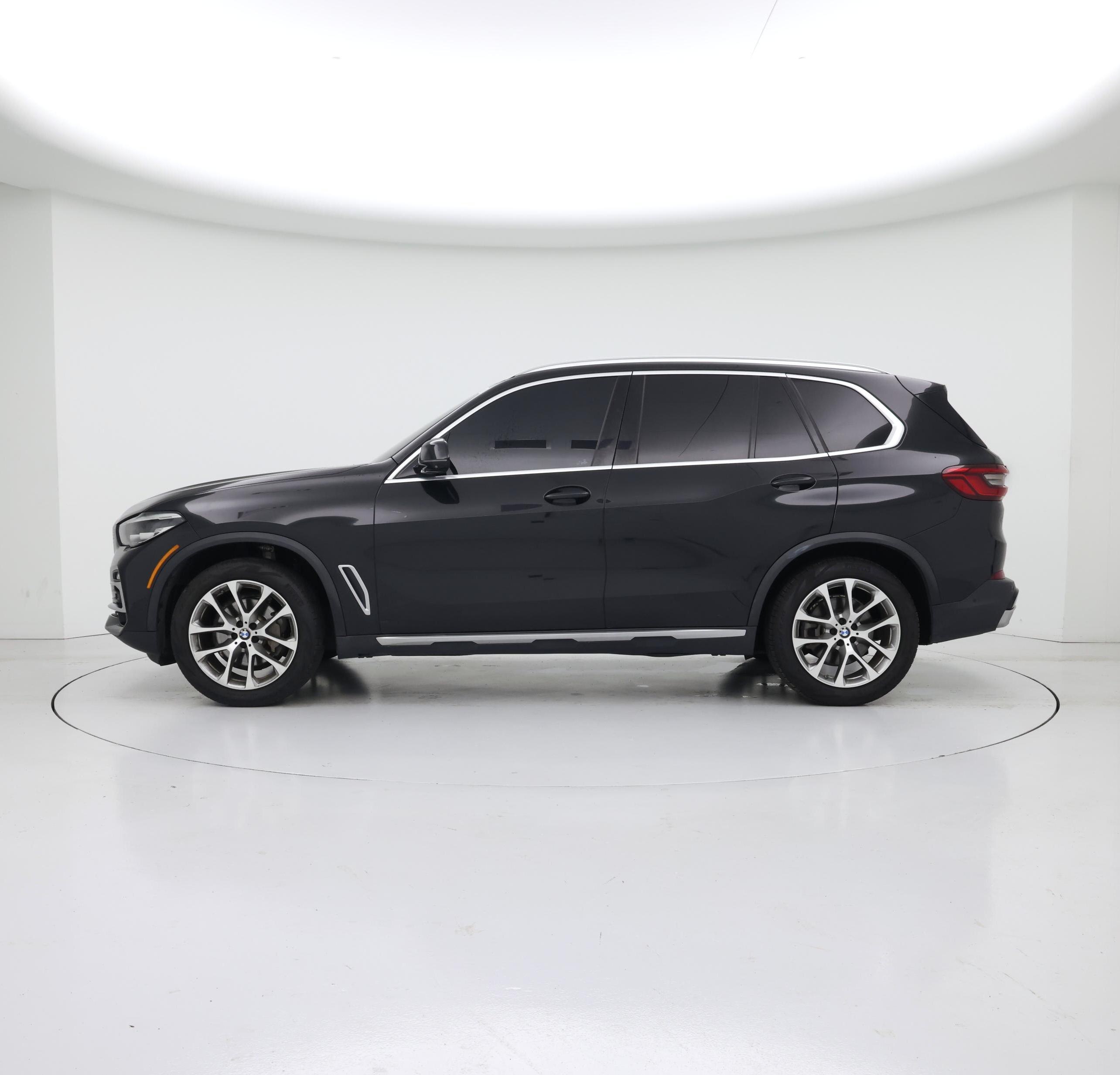 Thumbnail: 2020 BMW X5 - 3