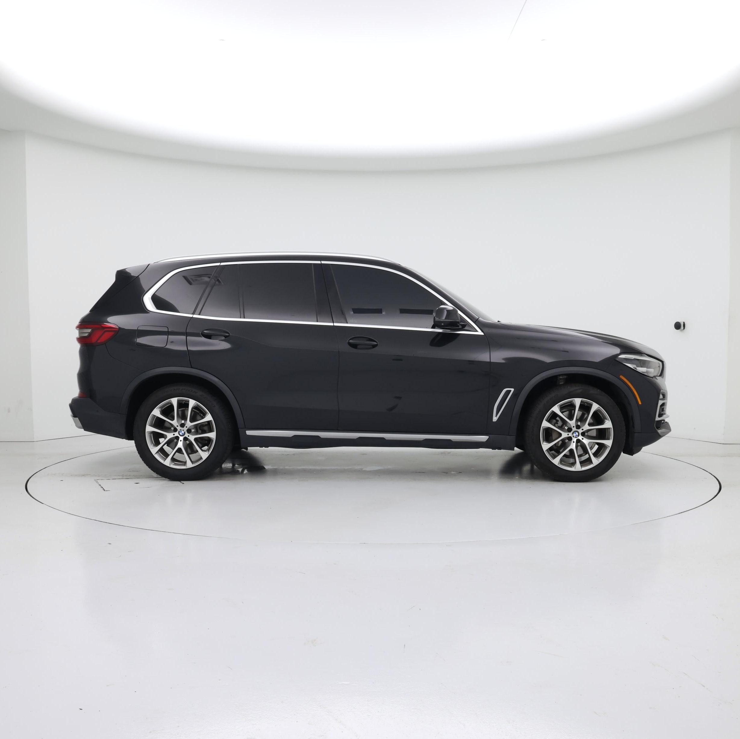 Thumbnail: 2020 BMW X5 - 7