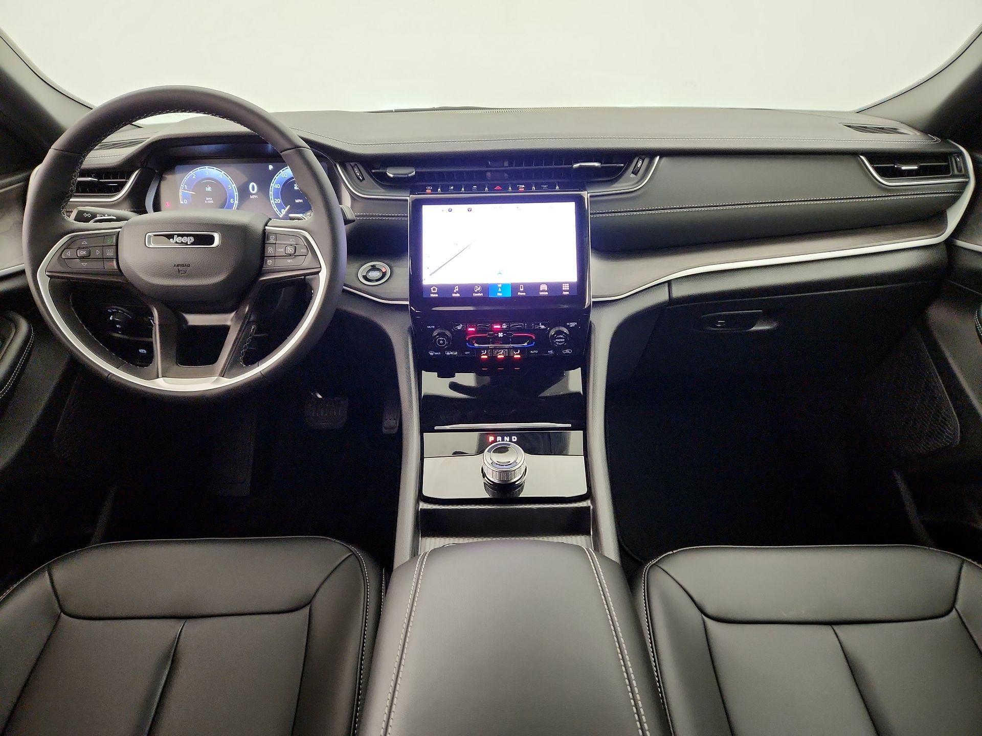 Thumbnail: 2025 Jeep Grand Cherokee - 9