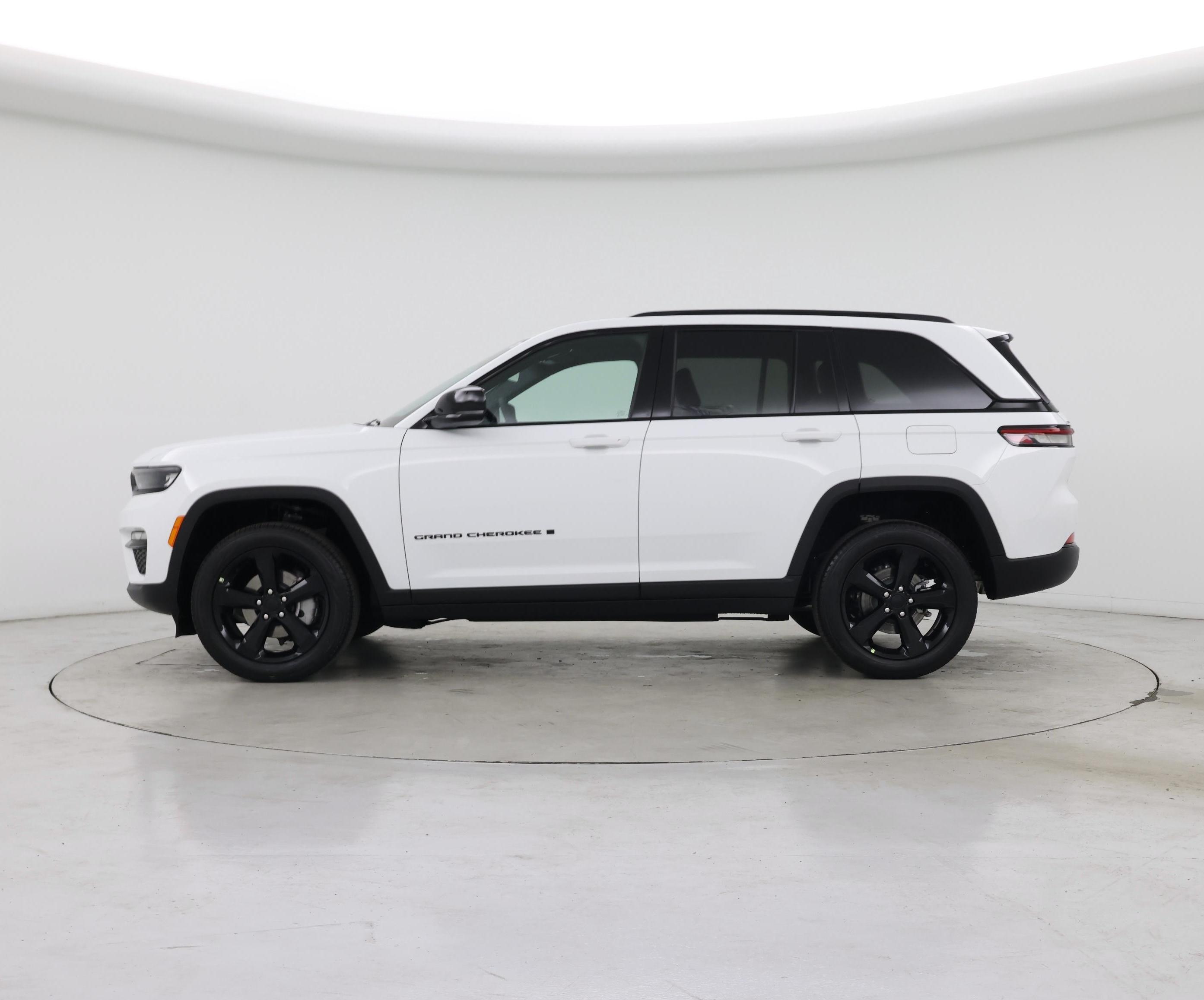 Thumbnail: 2025 Jeep Grand Cherokee - 3