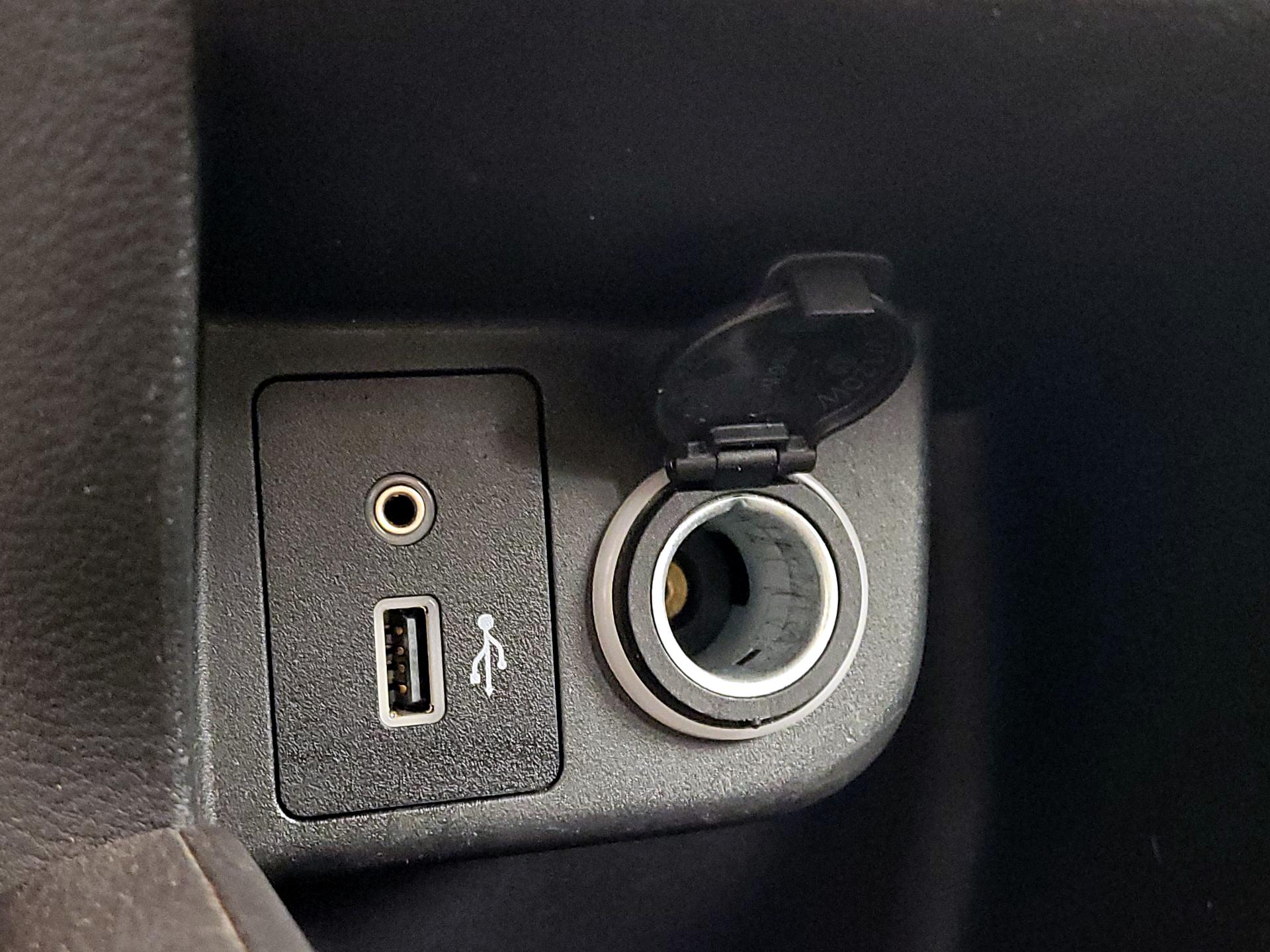 Thumbnail: 2023 Nissan Kicks - 18