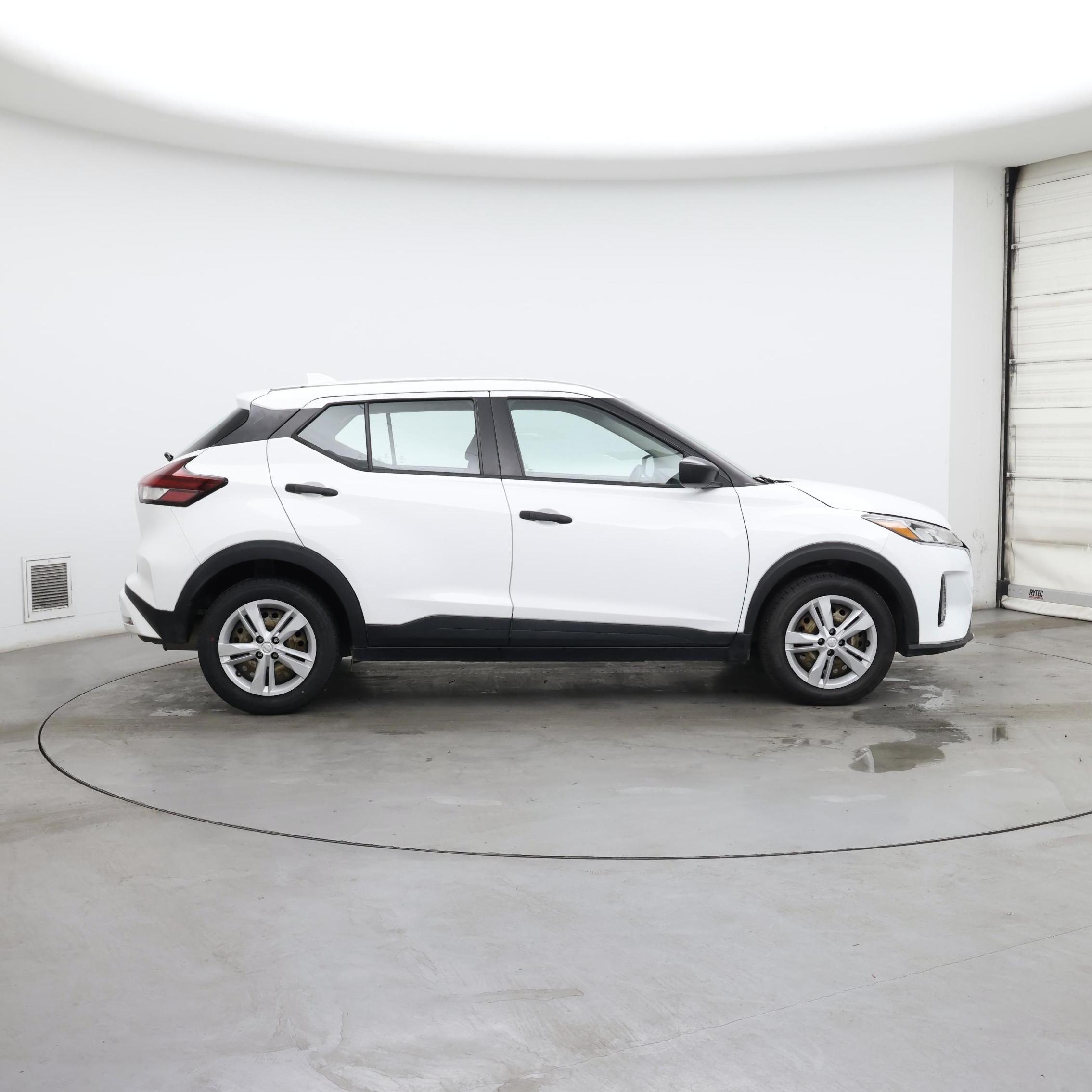 Thumbnail: 2023 Nissan Kicks - 7