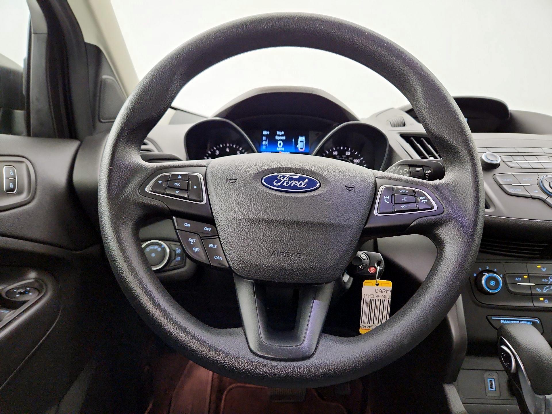 Thumbnail: 2019 Ford Escape - 10