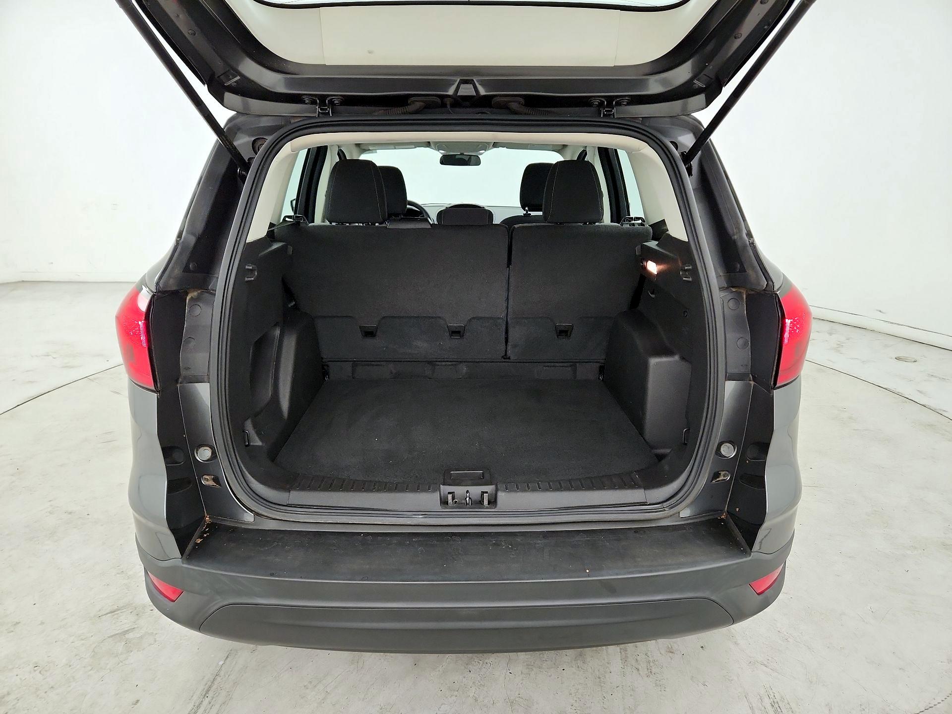 Thumbnail: 2019 Ford Escape - 20