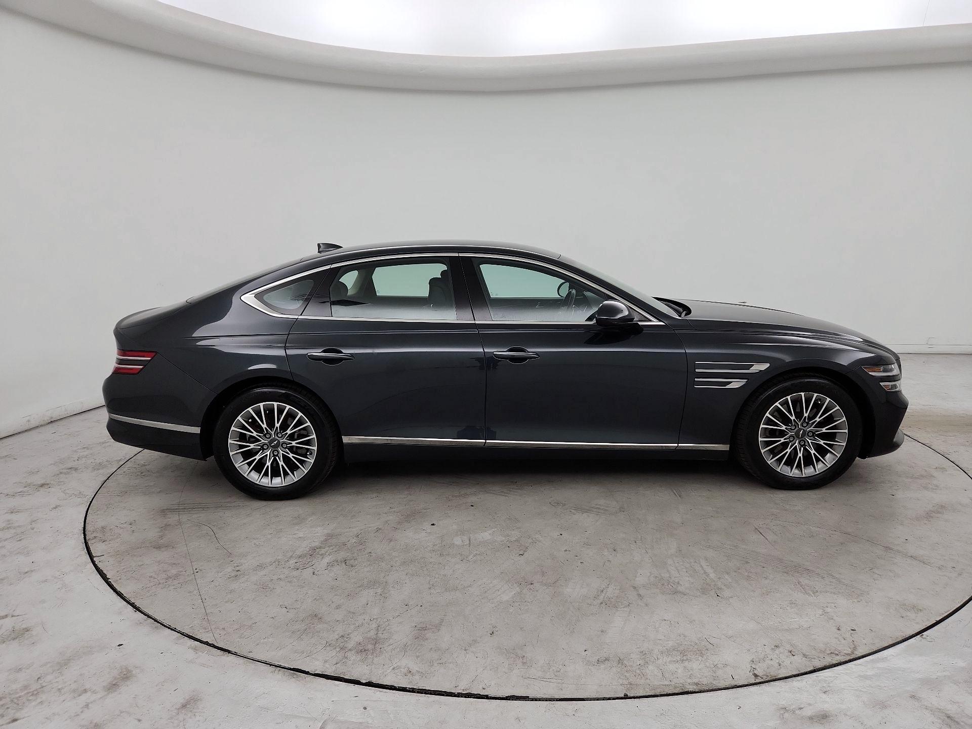 Thumbnail: 2023 Genesis G80 - 4