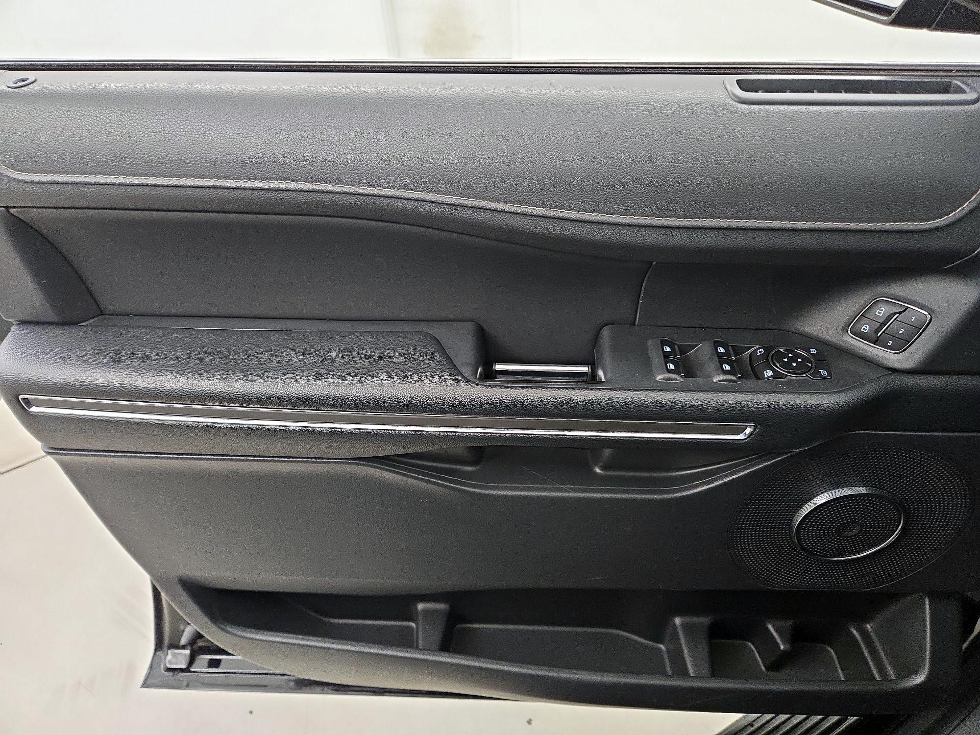 Thumbnail: 2024 Ford Expedition - 12