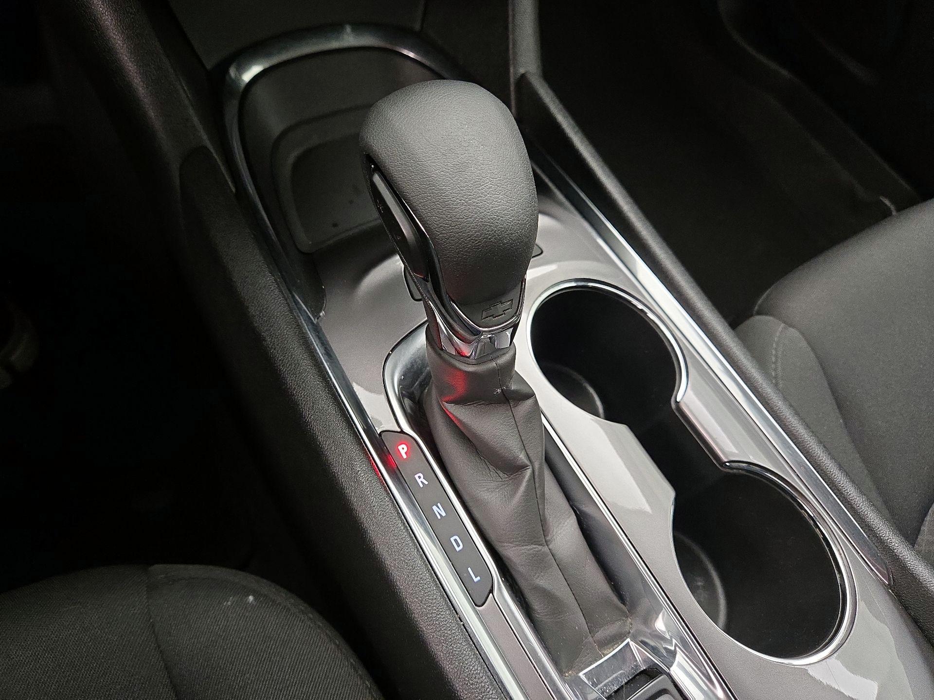 Thumbnail: 2023 Chevrolet Malibu - 17