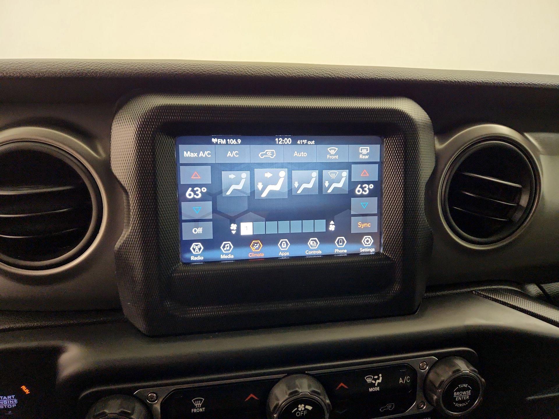 Thumbnail: 2021 Jeep Wrangler - 16