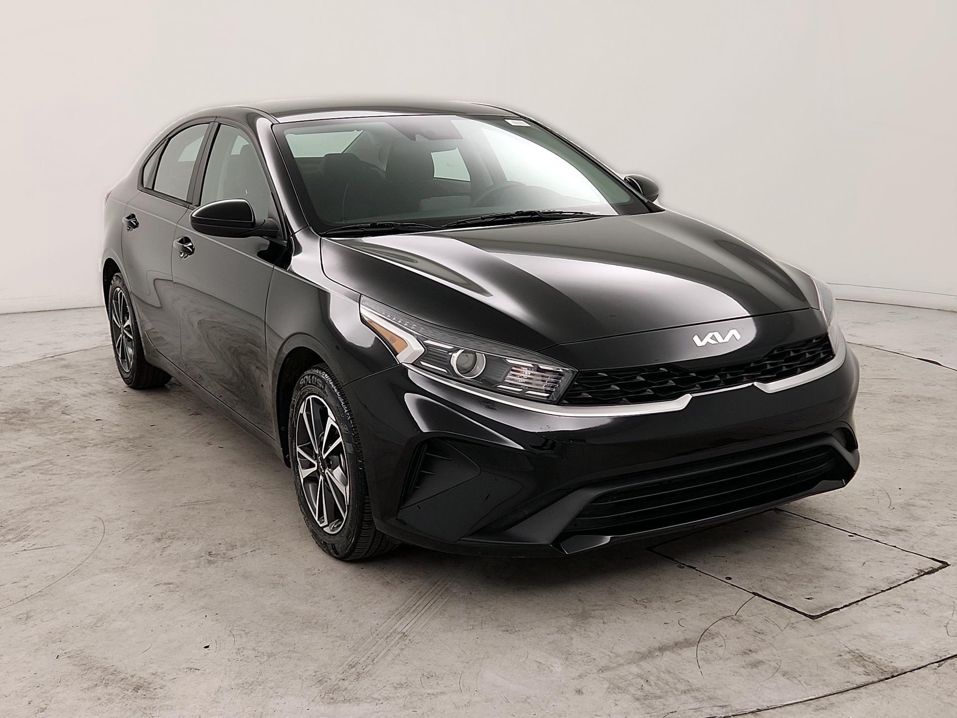 Thumbnail: 2022 Kia Forte - 1
