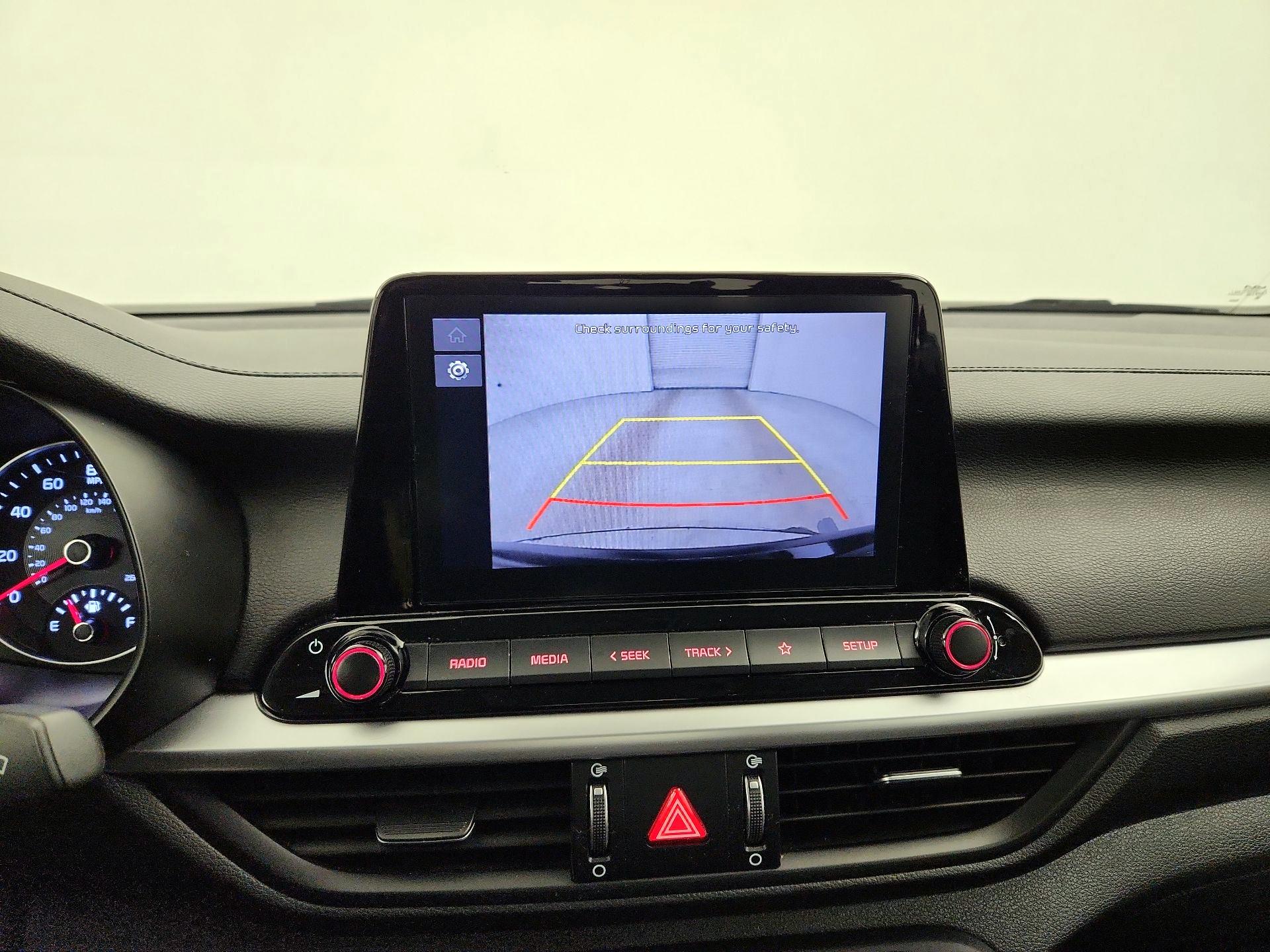 Thumbnail: 2022 Kia Forte - 12