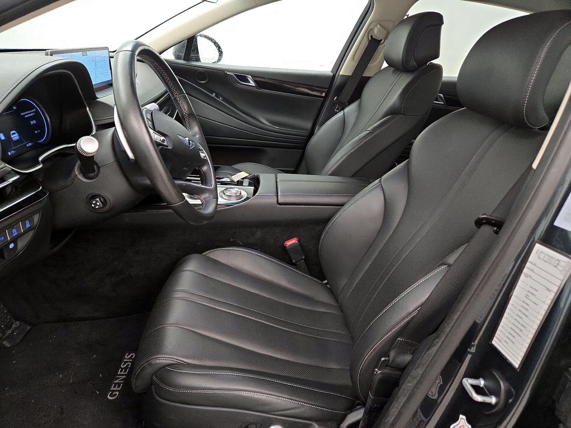 Thumbnail: 2023 Genesis G80 - 11