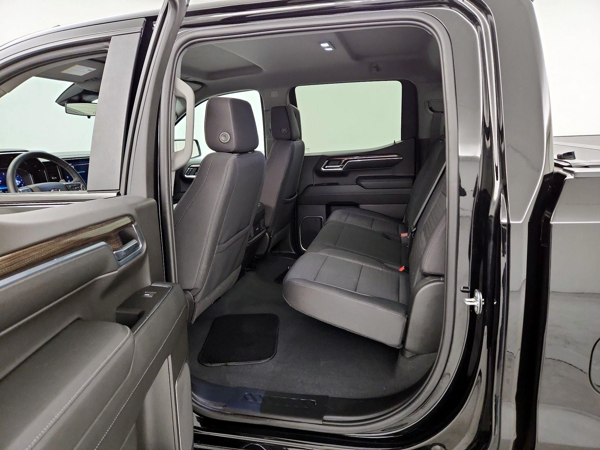 Thumbnail: 2023 Chevrolet Silverado 1500 - 19