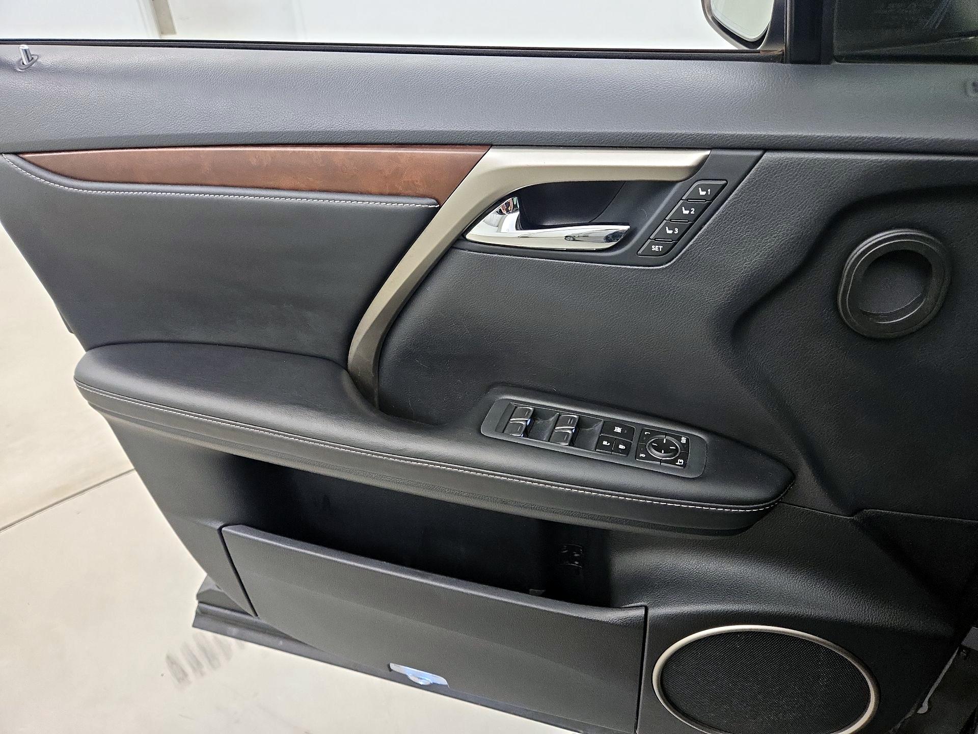 Thumbnail: 2021 Lexus RX - 12