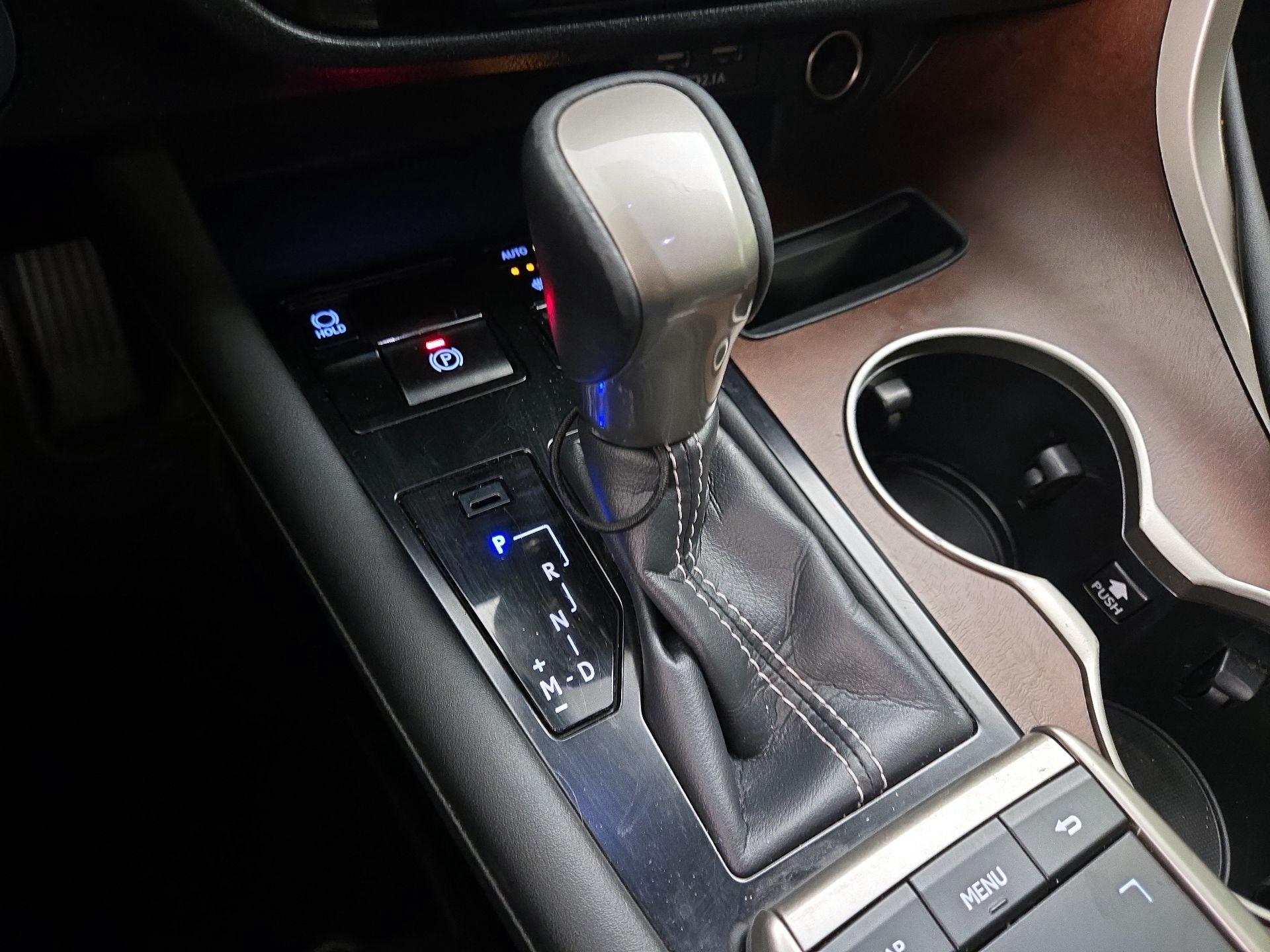 Thumbnail: 2021 Lexus RX - 18