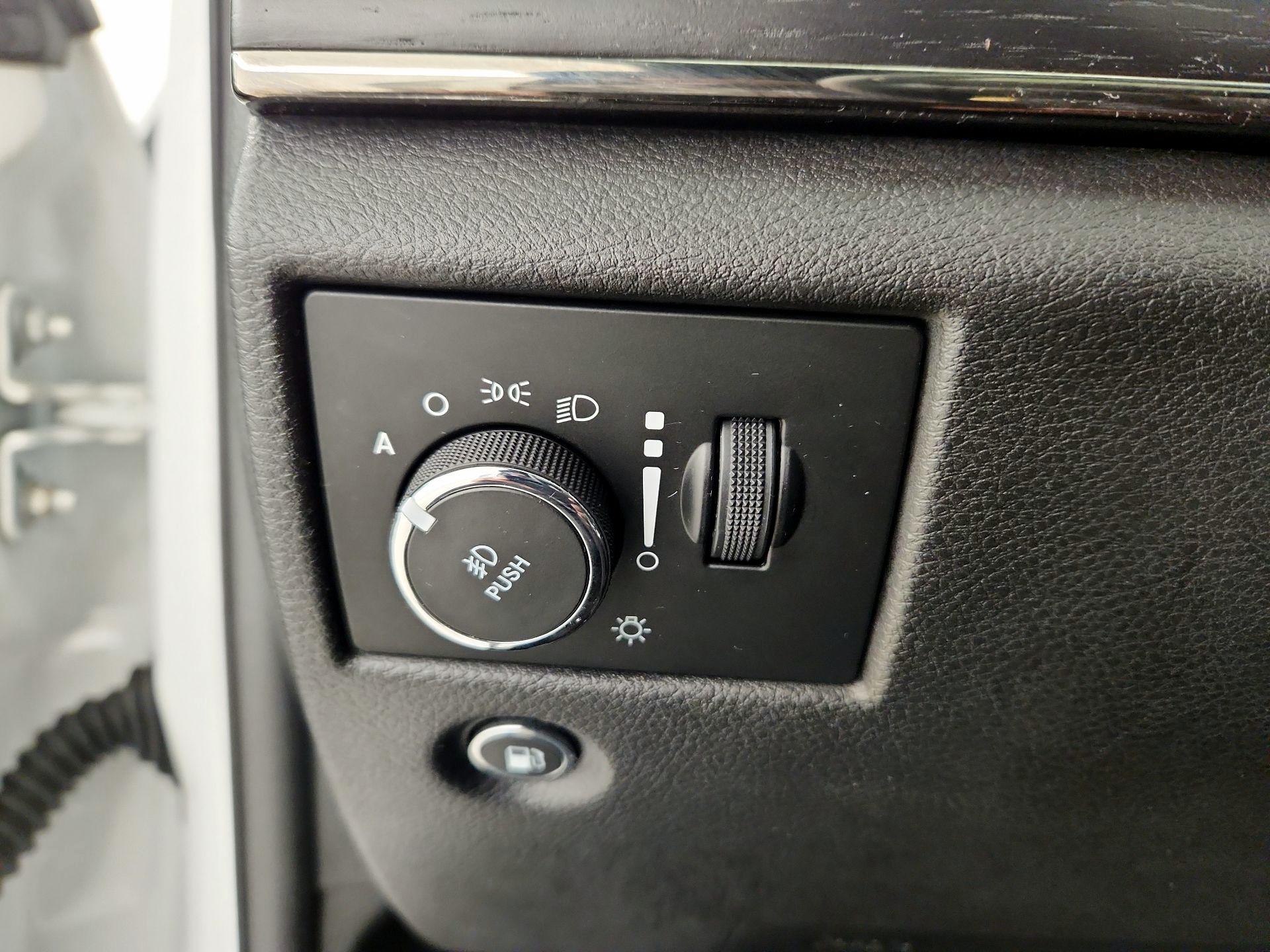 Thumbnail: 2018 Jeep Grand Cherokee - 13