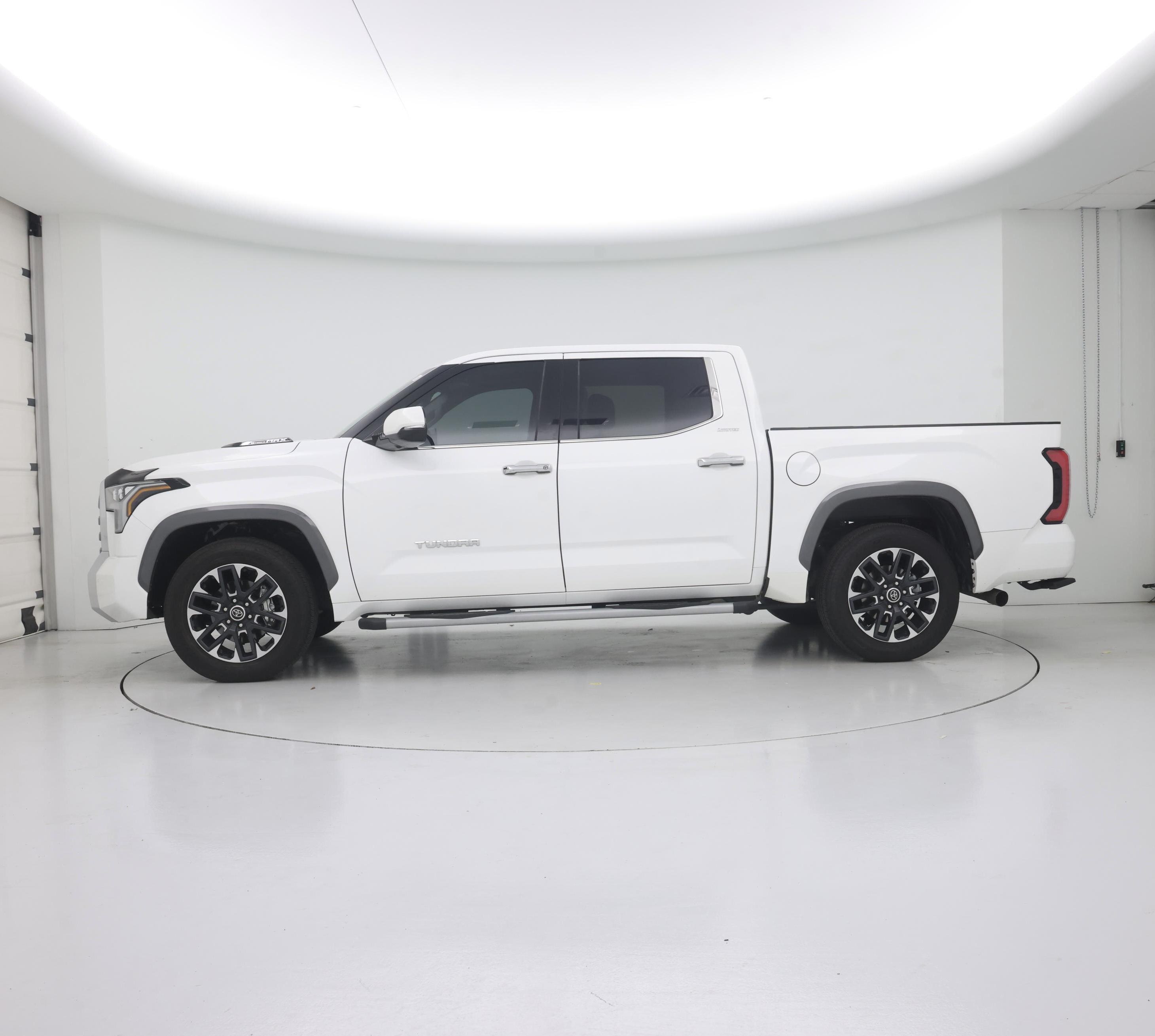 Thumbnail: 2023 Toyota Tundra - 3
