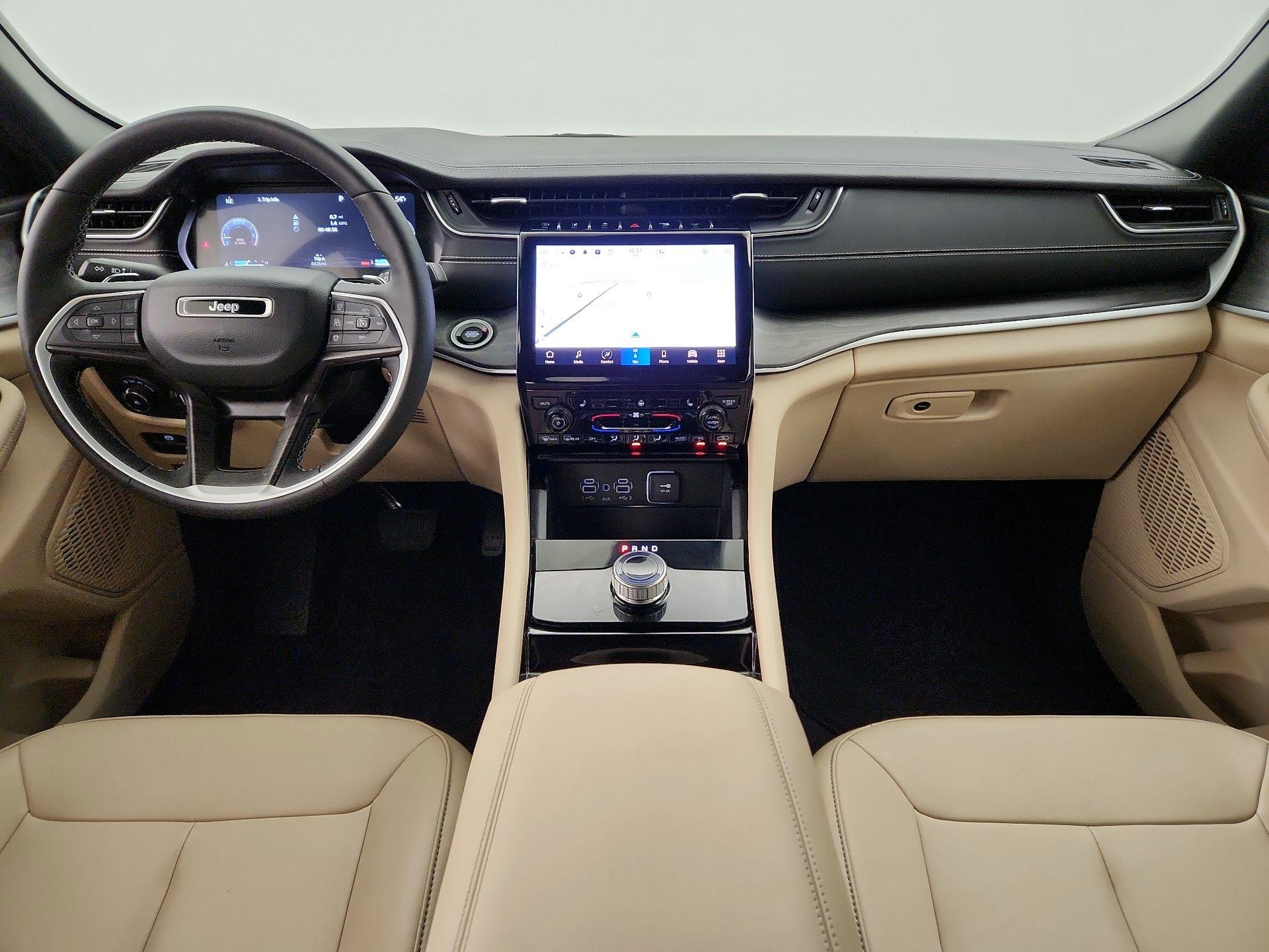 Thumbnail: 2023 Jeep Grand Cherokee - 9