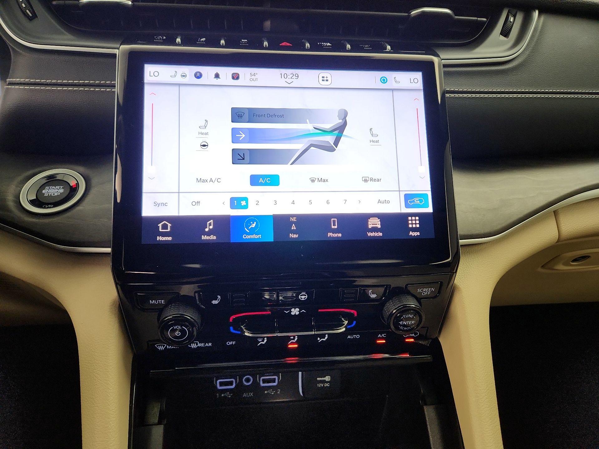 Thumbnail: 2023 Jeep Grand Cherokee - 17