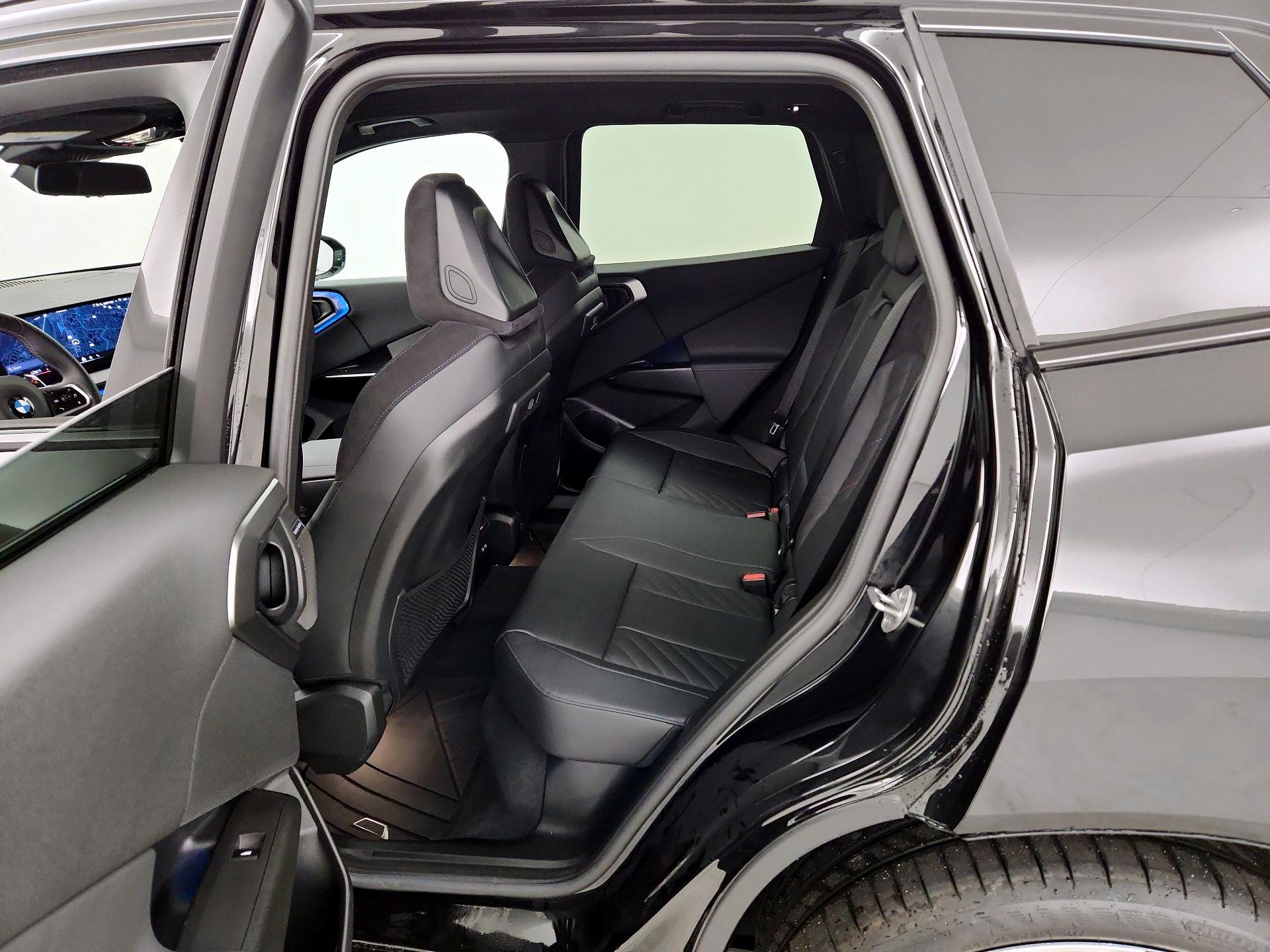 Thumbnail: 2025 BMW X3 - 20