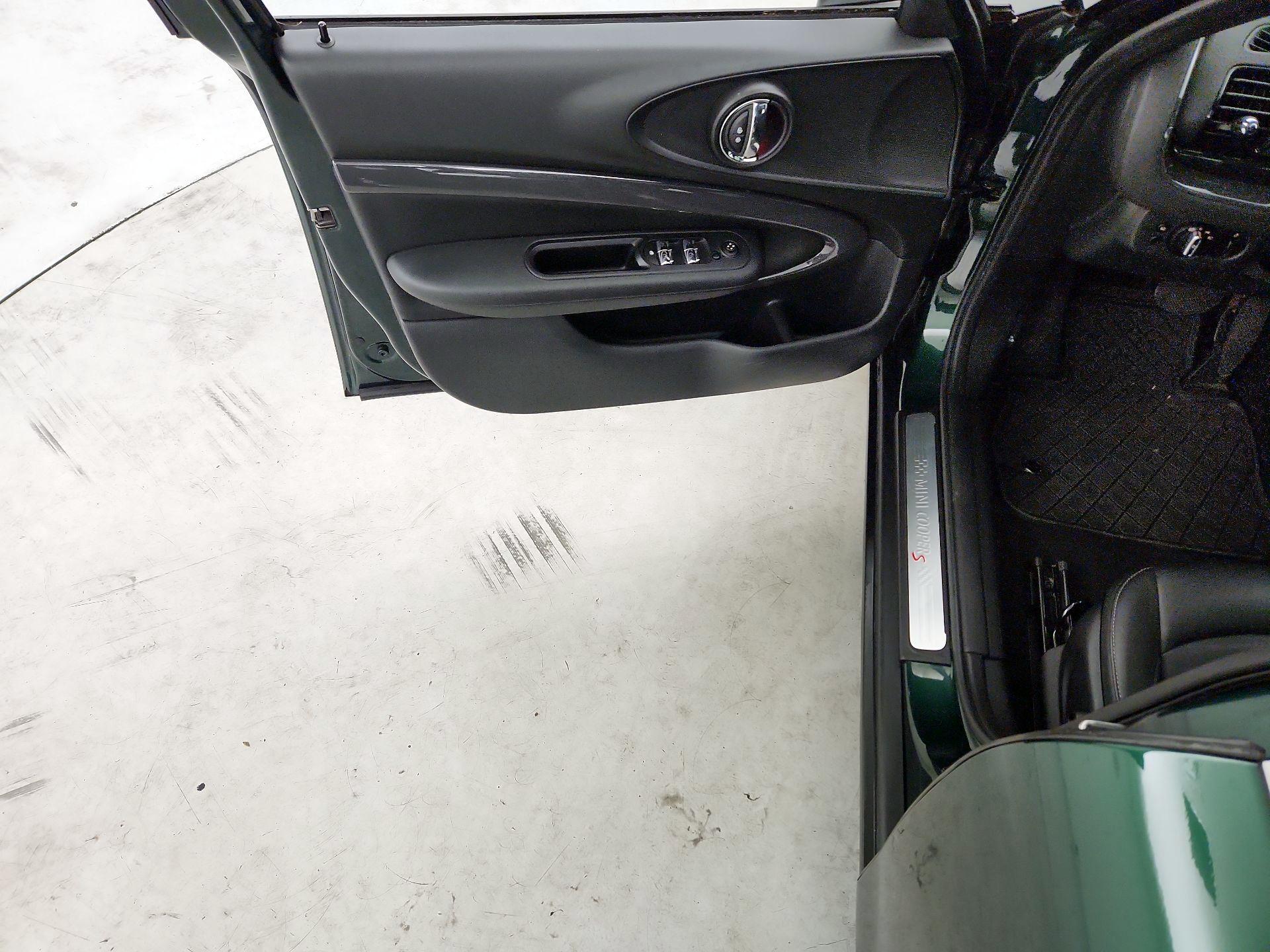 Thumbnail: 2019 MINI Cooper Clubman - 12