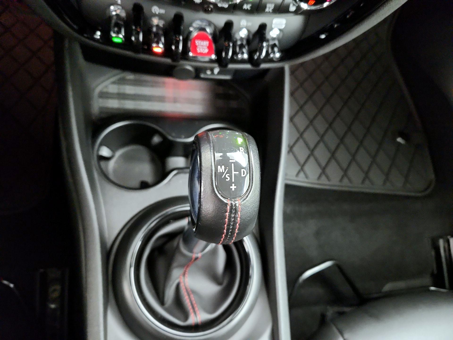 Thumbnail: 2019 MINI Cooper Clubman - 18