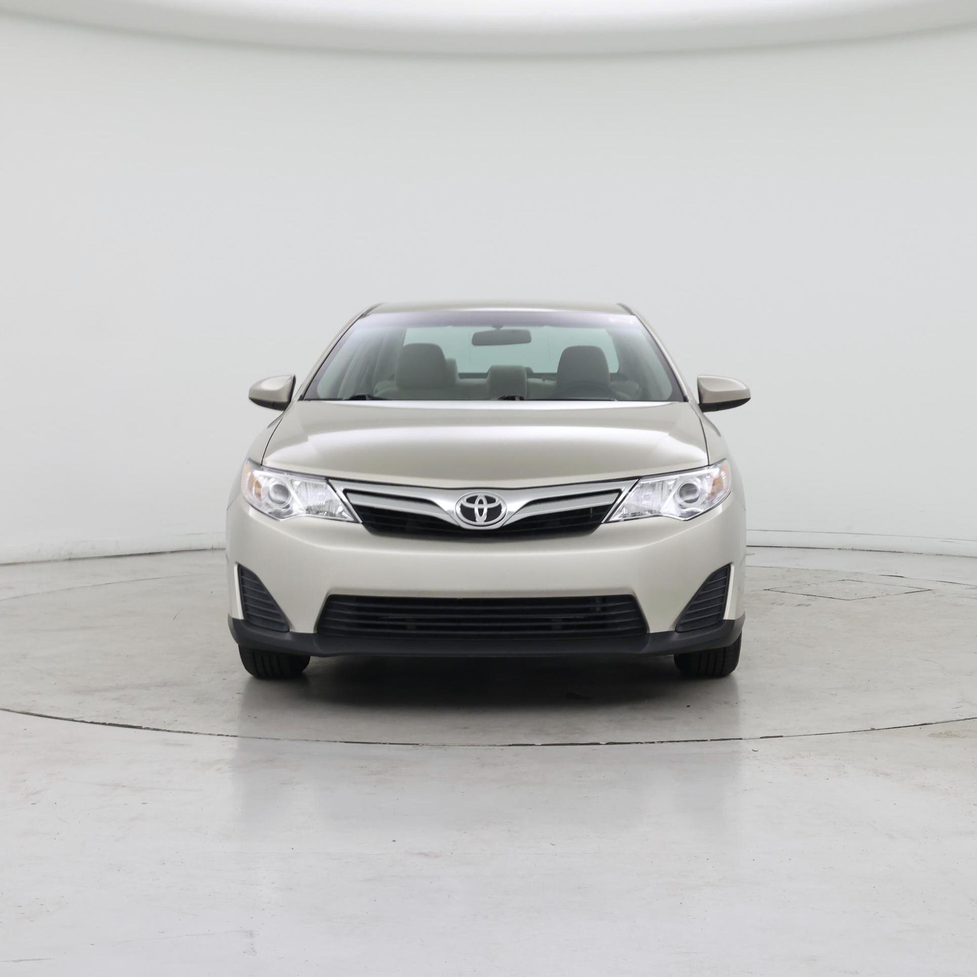 Thumbnail: 2014 Toyota Camry - 5