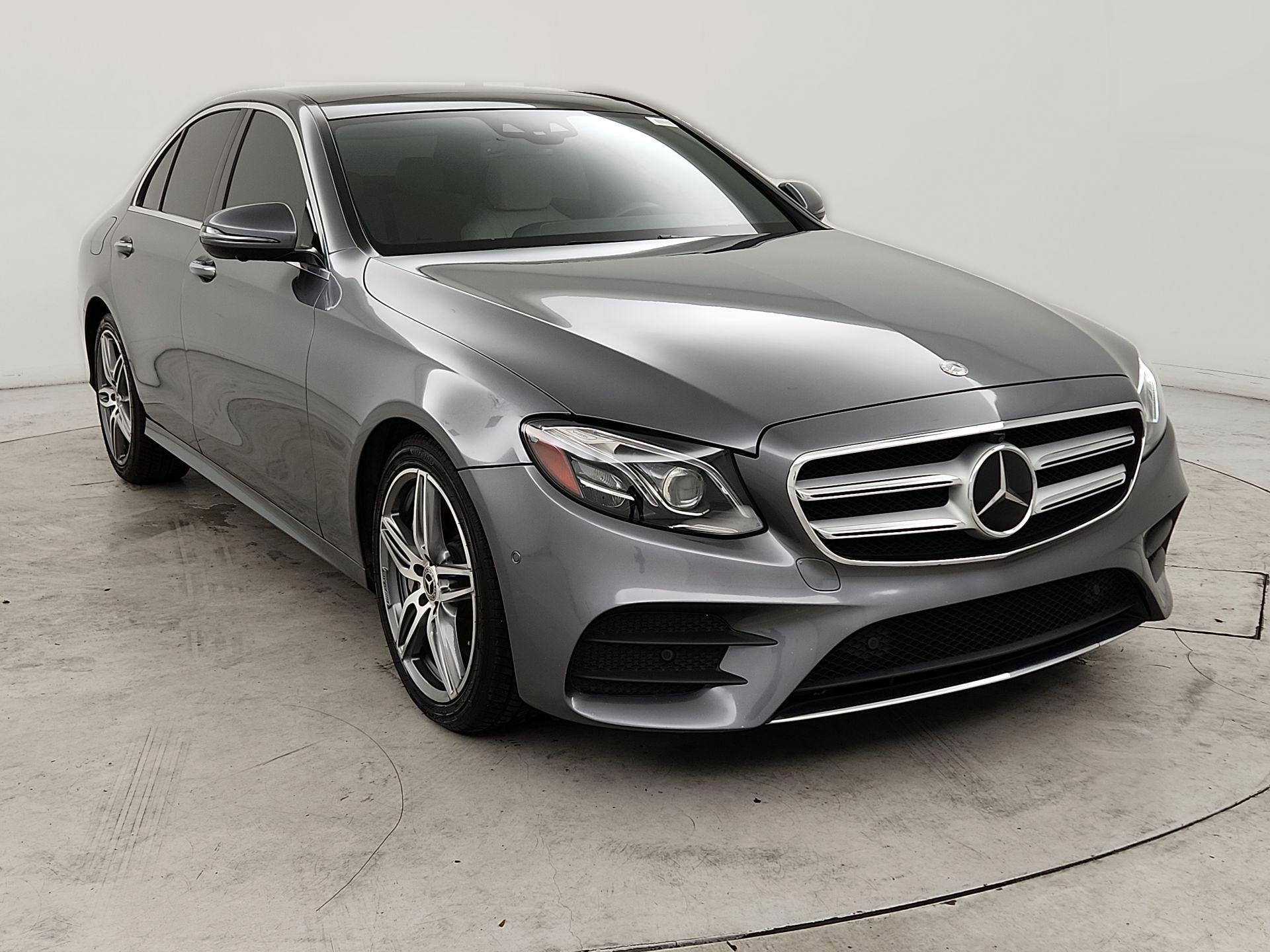 Thumbnail: 2019 Mercedes-Benz E-Class - 1