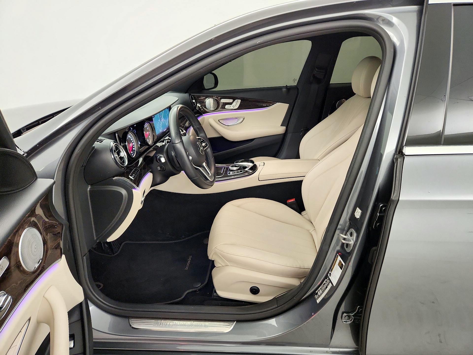 Thumbnail: 2019 Mercedes-Benz E-Class - 9