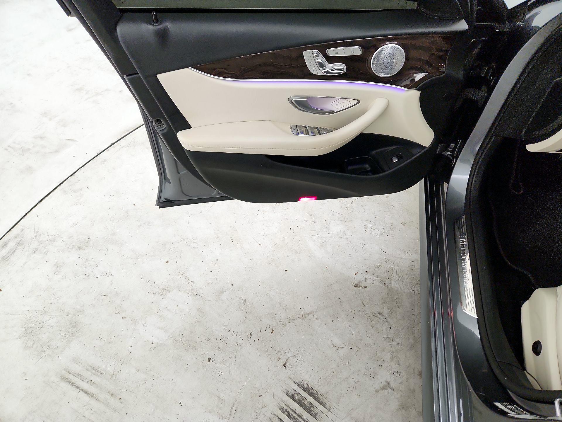 Thumbnail: 2019 Mercedes-Benz E-Class - 10