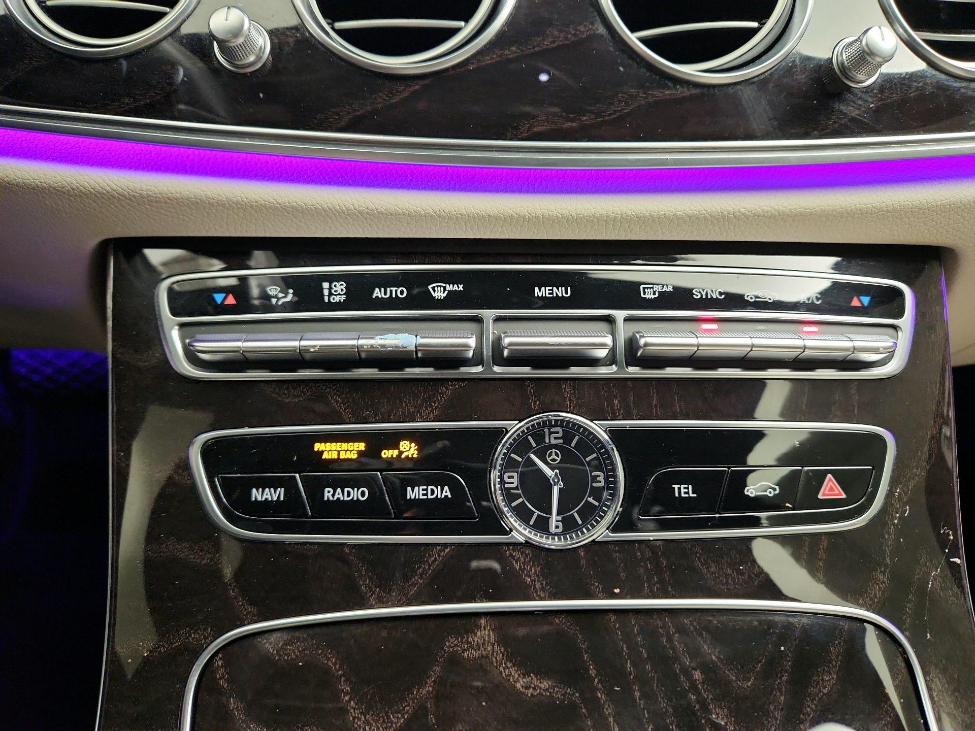 Thumbnail: 2019 Mercedes-Benz E-Class - 15