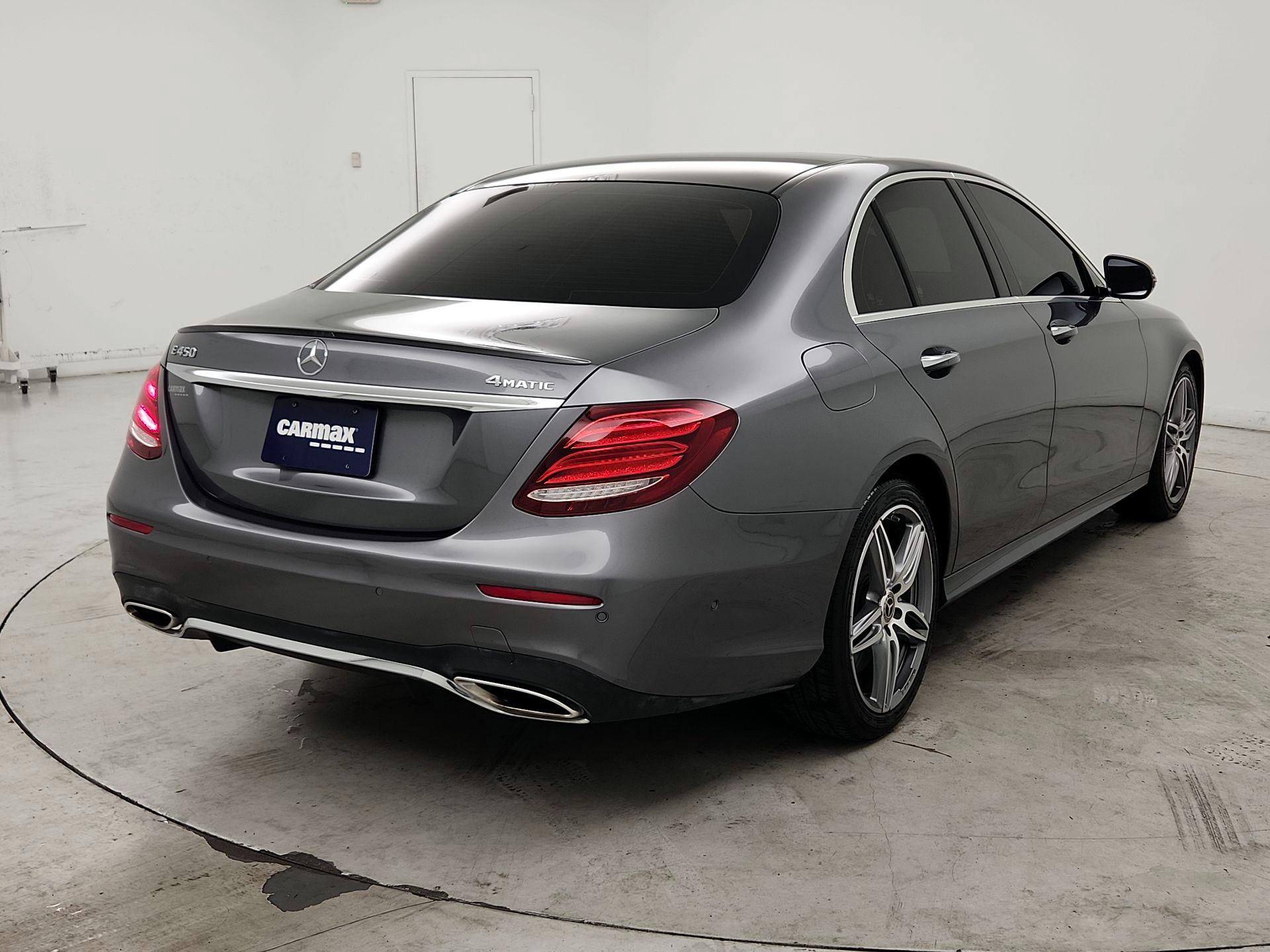 Thumbnail: 2019 Mercedes-Benz E-Class - 5