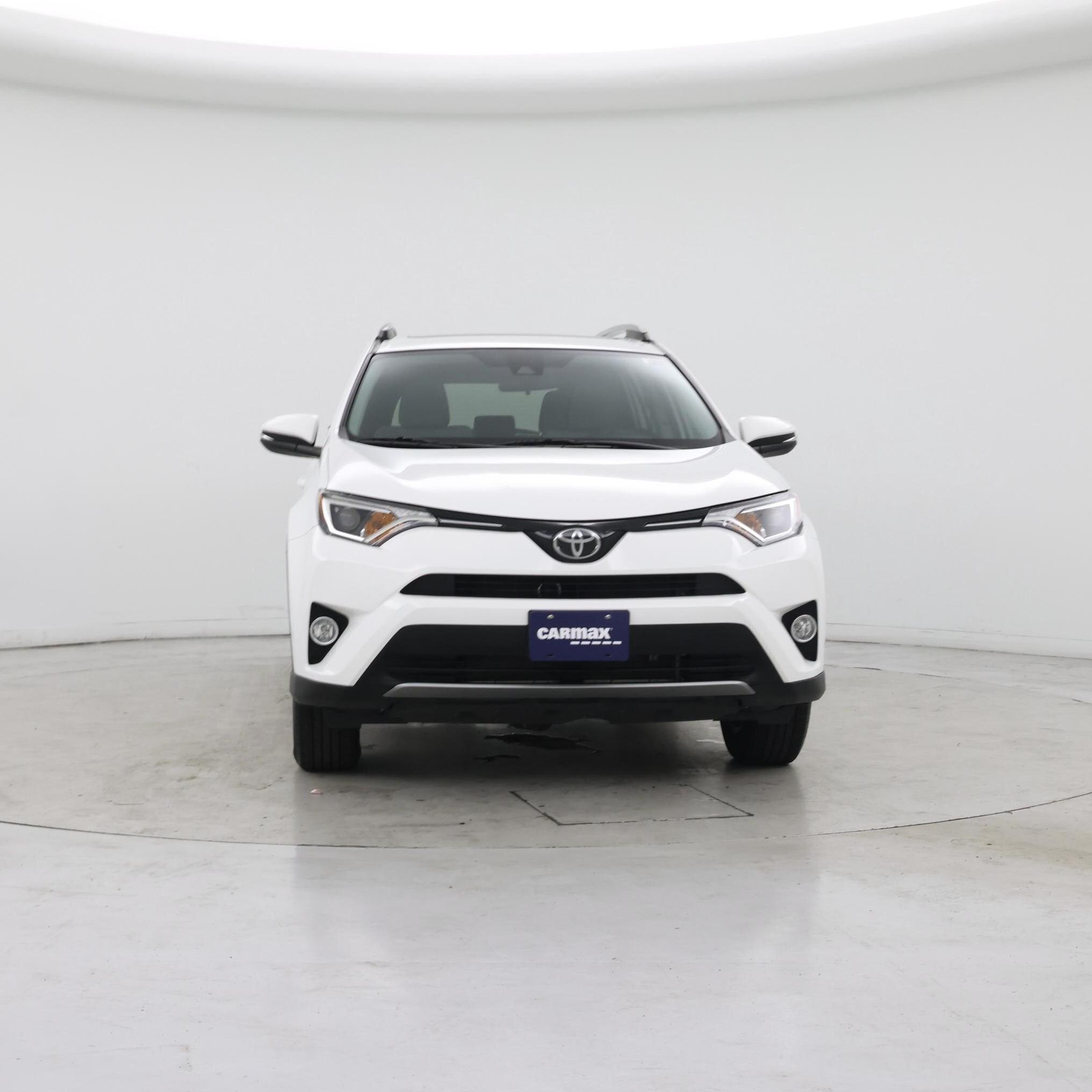 Thumbnail: 2018 Toyota RAV4 - 5