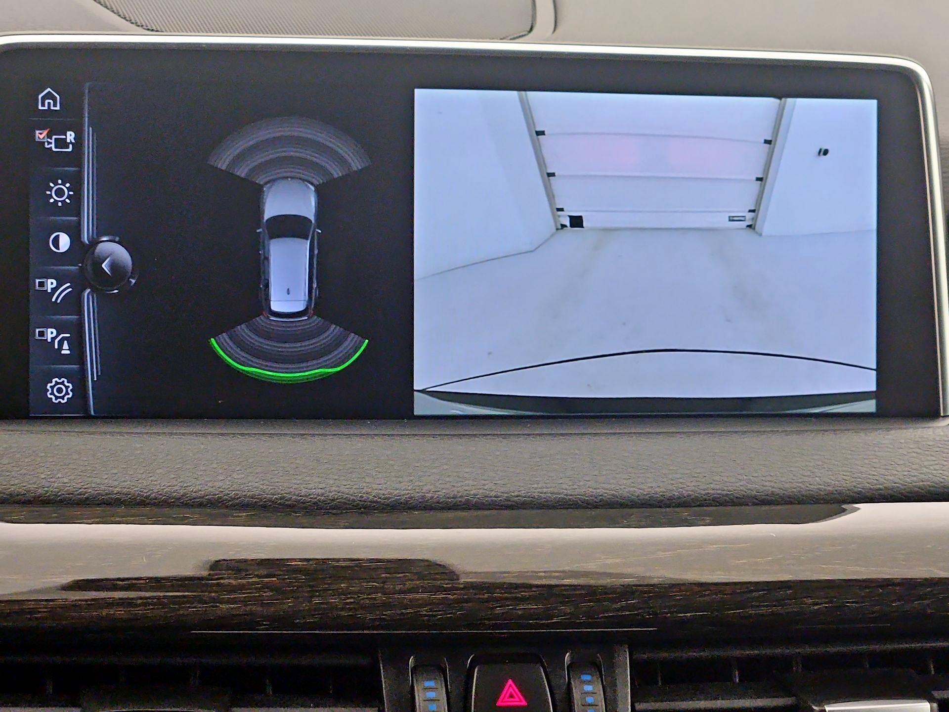 Thumbnail: 2017 BMW X5 - 15