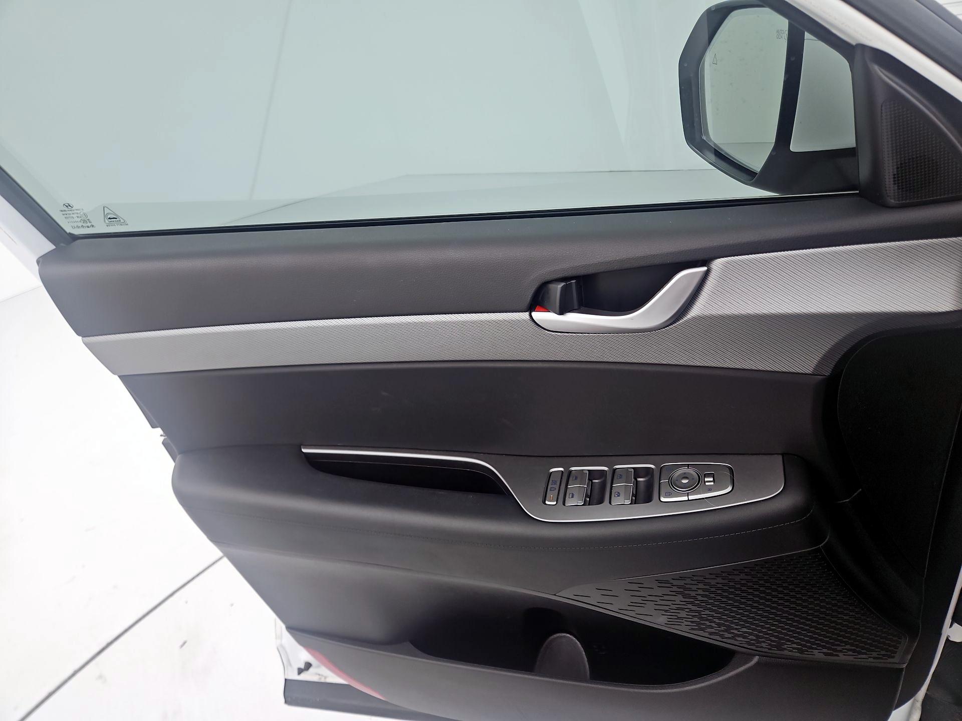 Thumbnail: 2025 Hyundai Palisade - 12