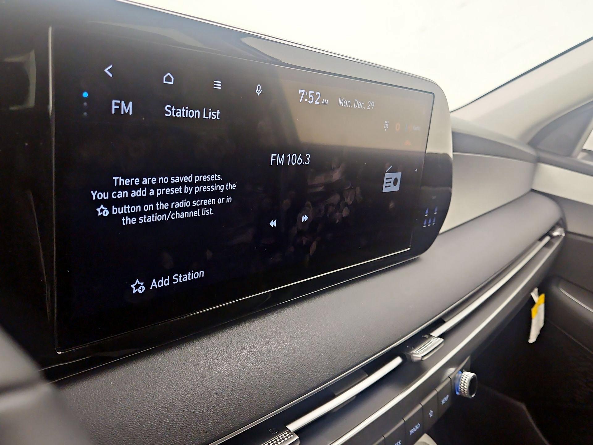 Thumbnail: 2025 Hyundai Palisade - 16