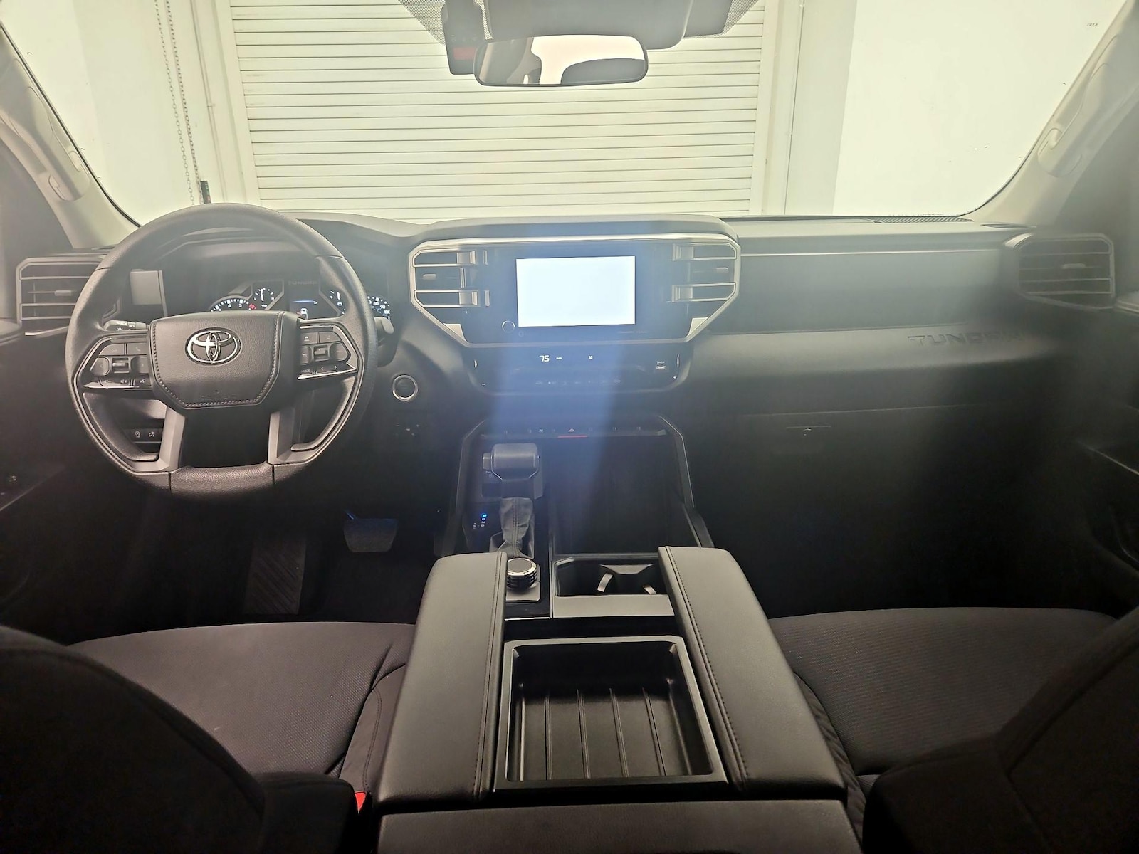 2024 Toyota Tundra SR5 - Photo 10