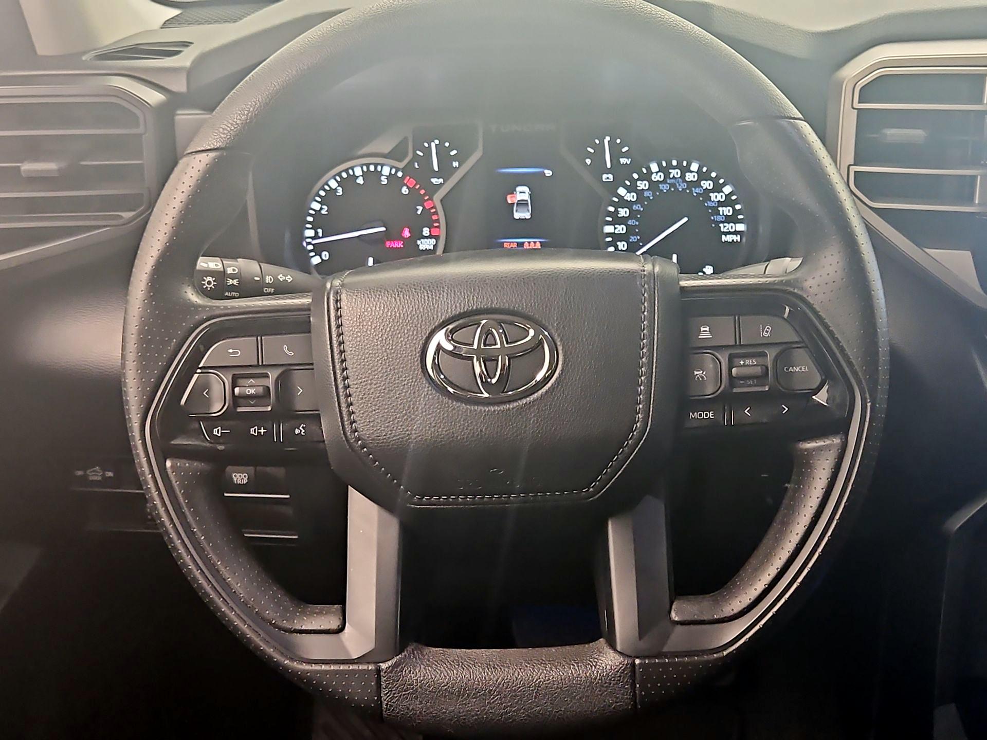 Thumbnail: 2024 Toyota Tundra - 10