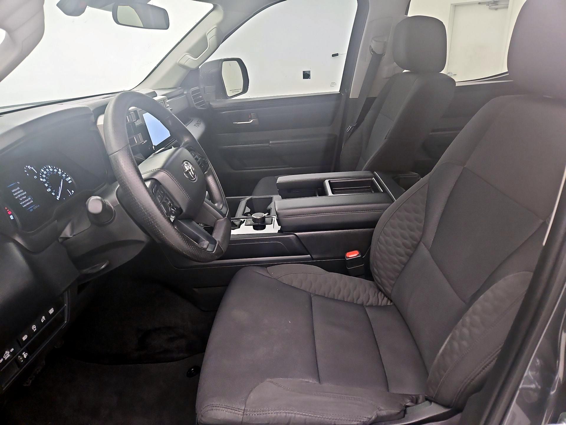 Thumbnail: 2024 Toyota Tundra - 11