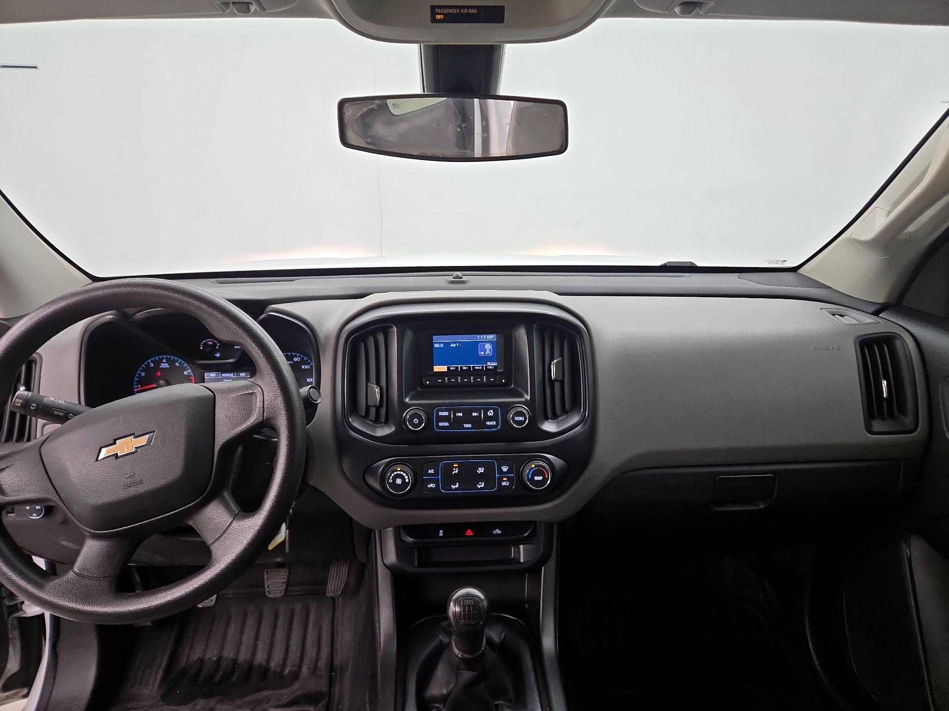 Thumbnail: 2015 Chevrolet Colorado - 9